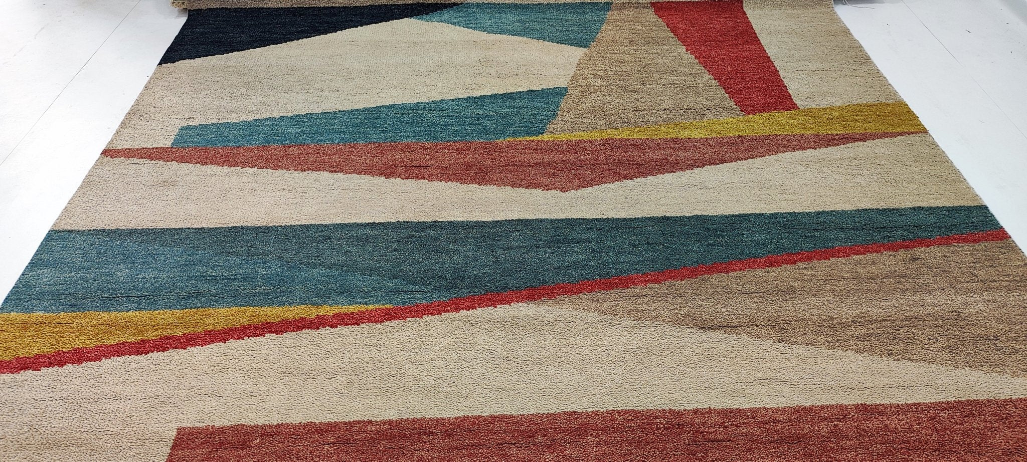 Lucy Gennaro 8x10 Hand-Knotted Brown & Beige Modern | Banana Manor Rug Factory Outlet