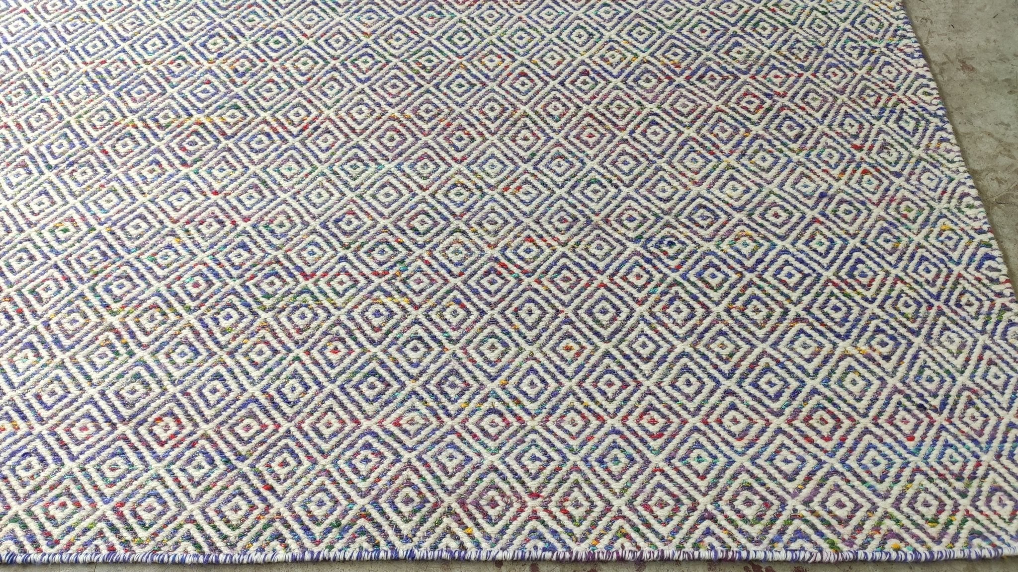 Maggie Lizer 5.6x7.9 Multi-Colored Handwoven Rug | Banana Manor Rug Company
