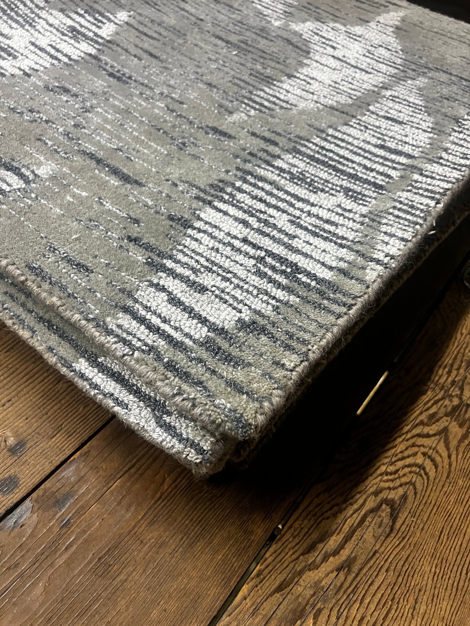 Mahalia Jackson 2x2.6 Handwoven Wool Rug | Banana Manor Rug Factory Outlet