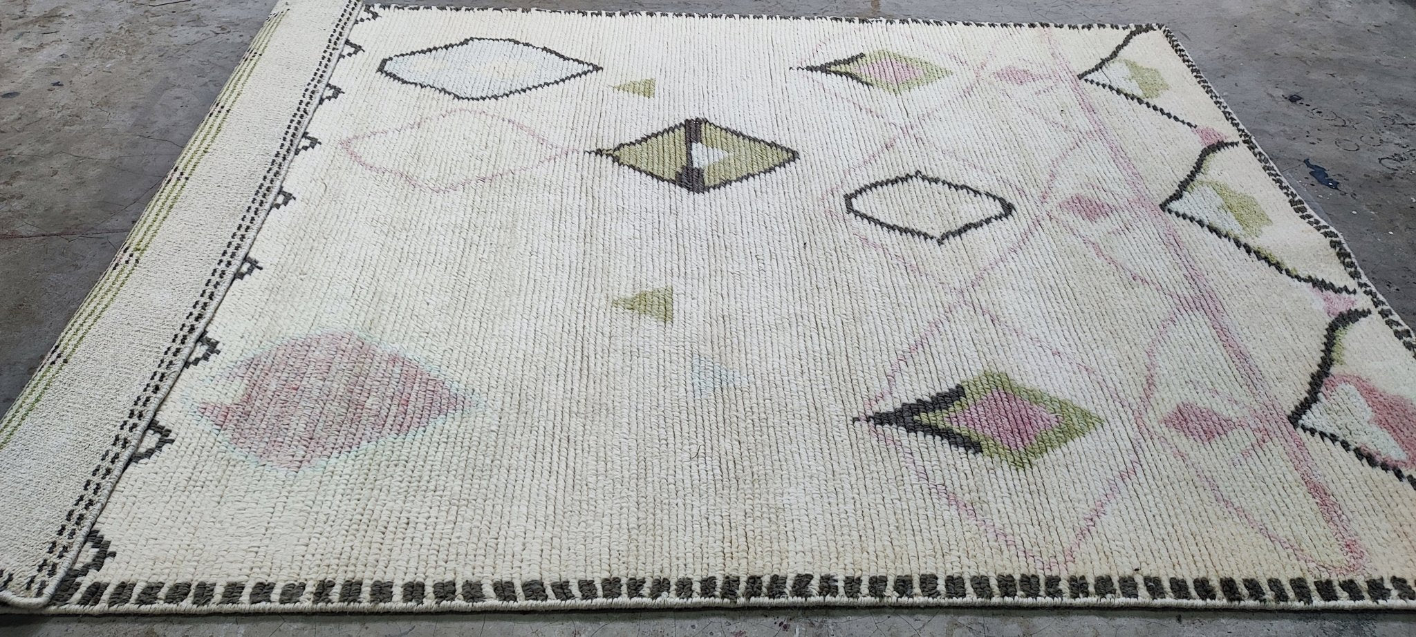 Mayfair 5x8 Handwoven Beige Mix Modern | Banana Manor Rug Factory Outlet