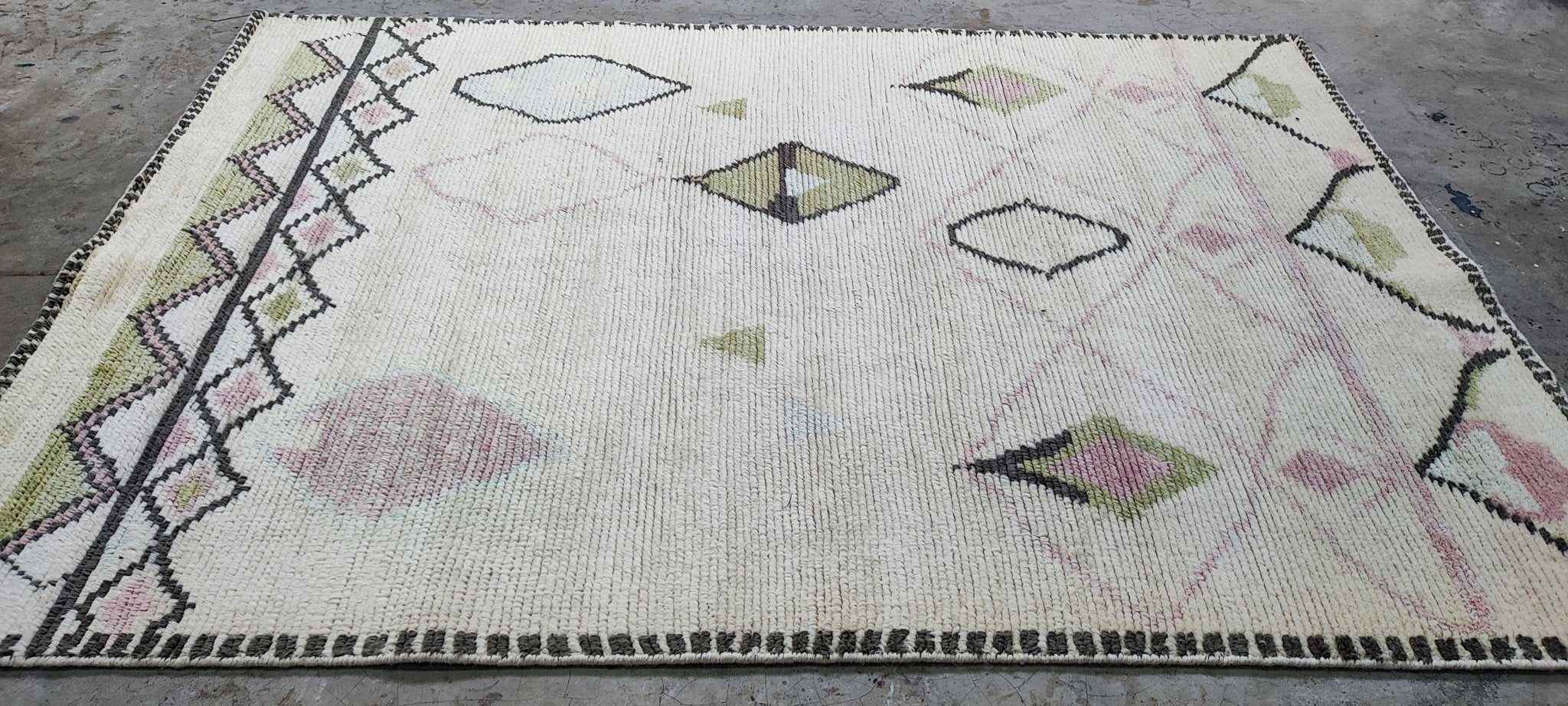 Mayfair 5x8 Handwoven Beige Mix Modern | Banana Manor Rug Factory Outlet