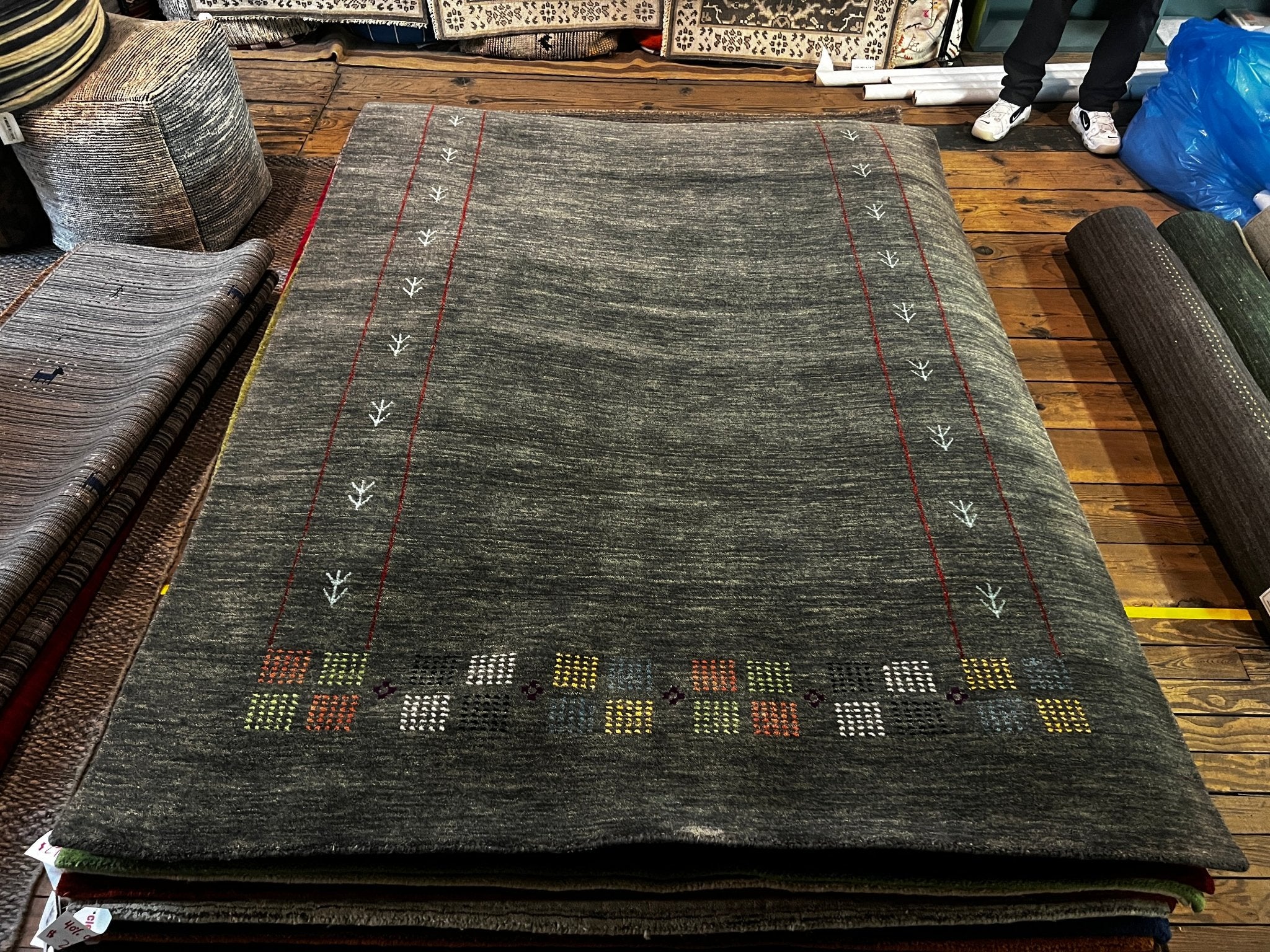 Michelangelo 5x7/5x8 Handwoven Gabbeh Rugs (Assorted Styles) | Banana Manor Rug Factory Outlet