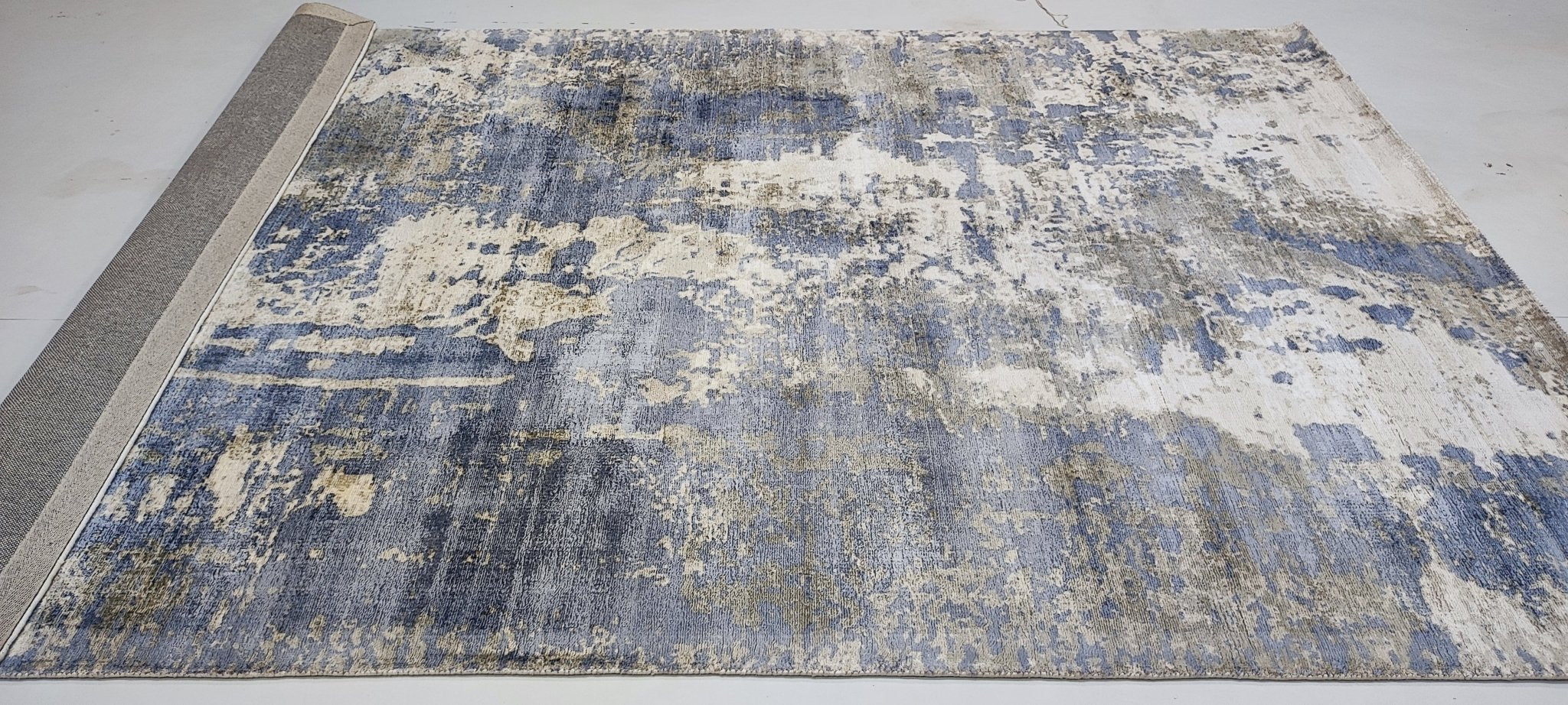 Morpheus 5.3x7.9 Handwoven Light Blue Printed Viscose | Banana Manor Rug Factory Outlet