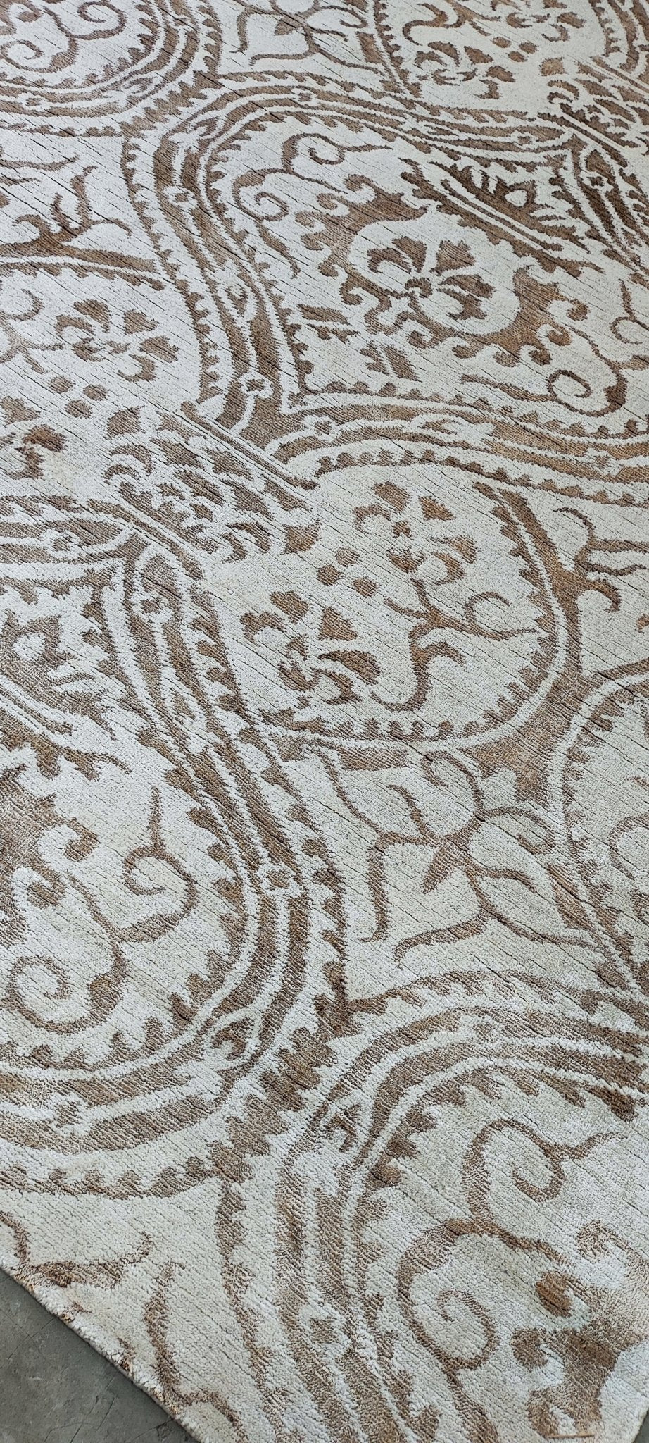 Nera 10.9x11.9 Ivory & Brown Floral Viscose | Banana Manor Rug Factory Outlet