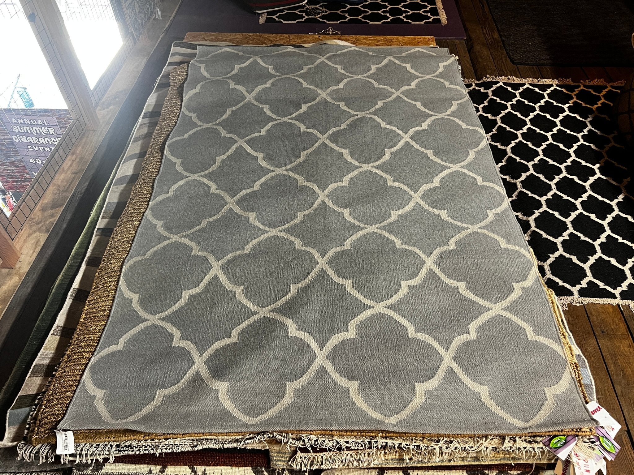 Saundra Santiago 5x8 Handwoven Pet Yarn Durrie | Banana Manor Rug Factory Outlet