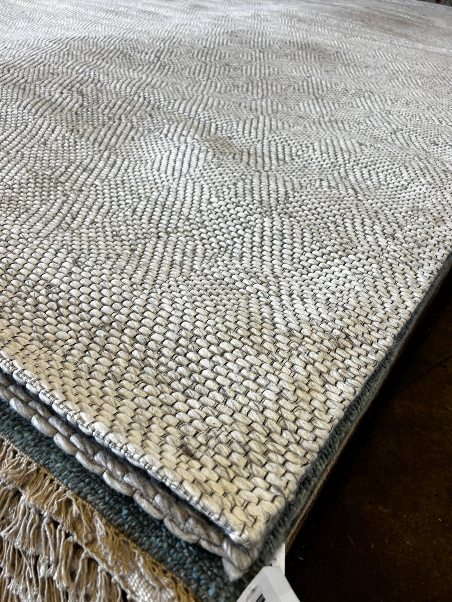 Shiv Handwoven Wool Durrie Ivory Jacquard (Multiple Sizes) | Banana Manor Rug Factory Outlet