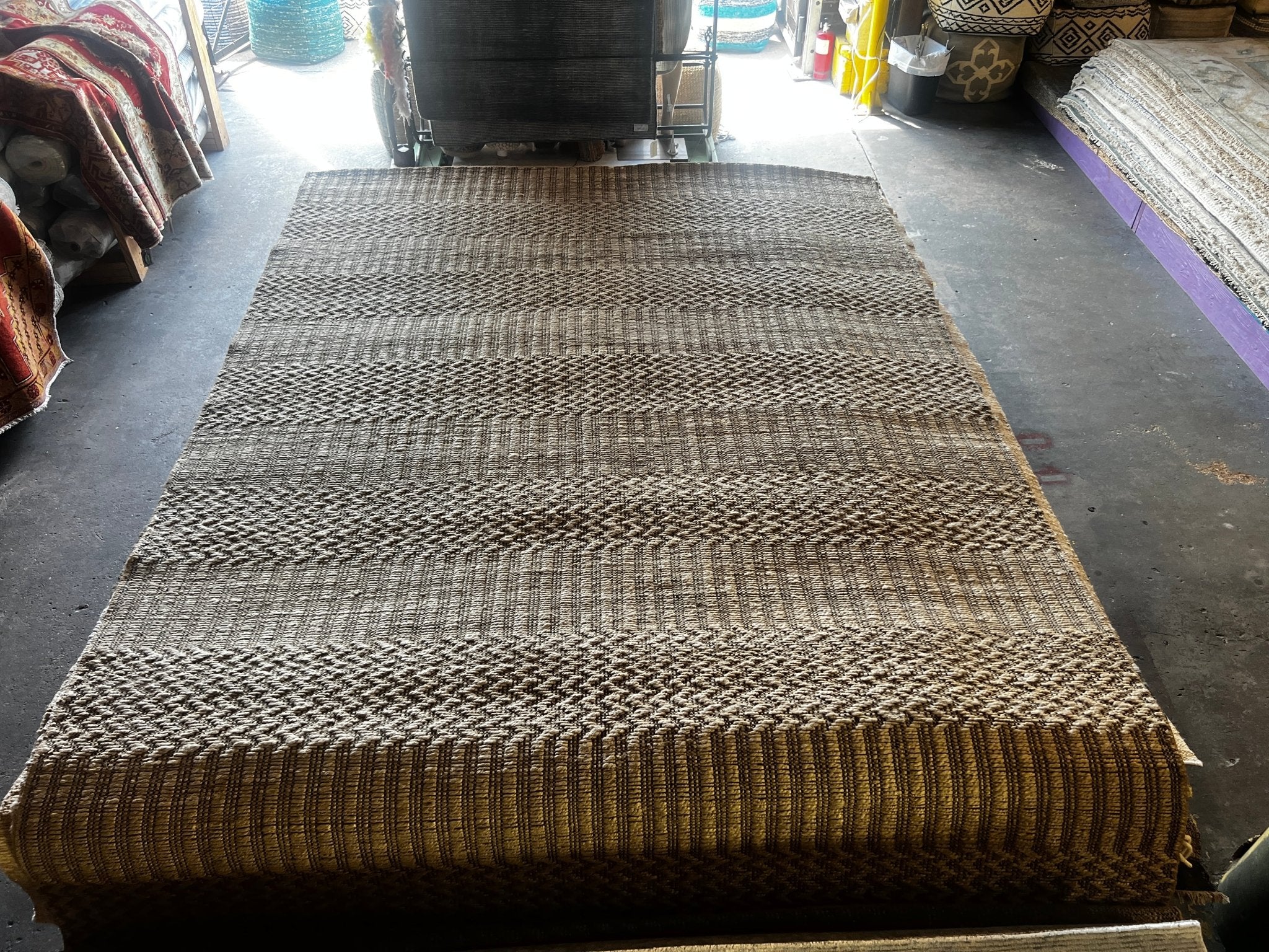 Stefon Handwoven 8x11.6 Durrie Jute Rug | Banana Manor Rug Factory Outlet
