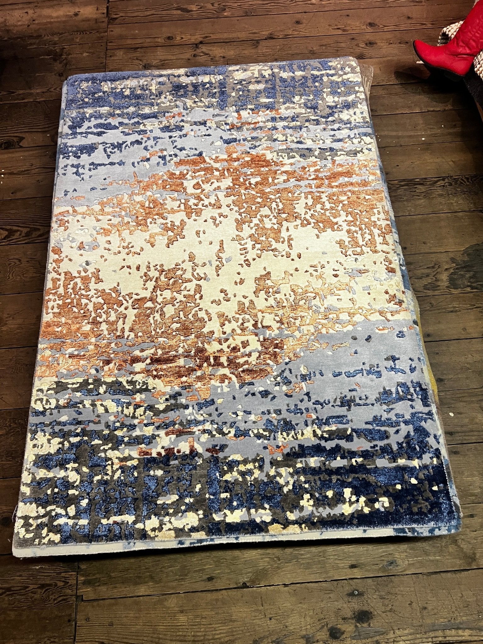 Tanner 1 Indo Tibetan Red Blue Cream Modern Abstract High-Low Rug 4'x6' | Banana Manor Rug Company