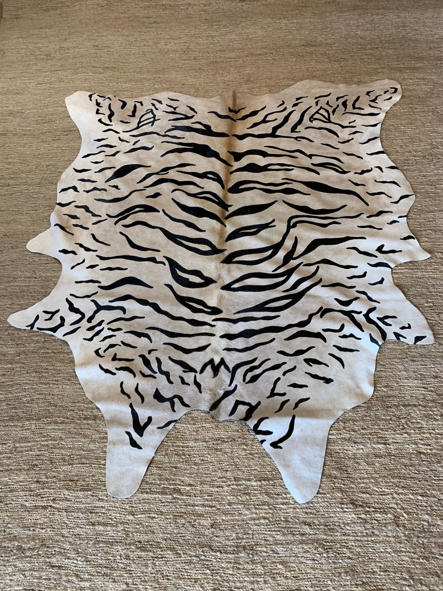 Tiger Print Cowhide Rug | Banana Manor Rug Company