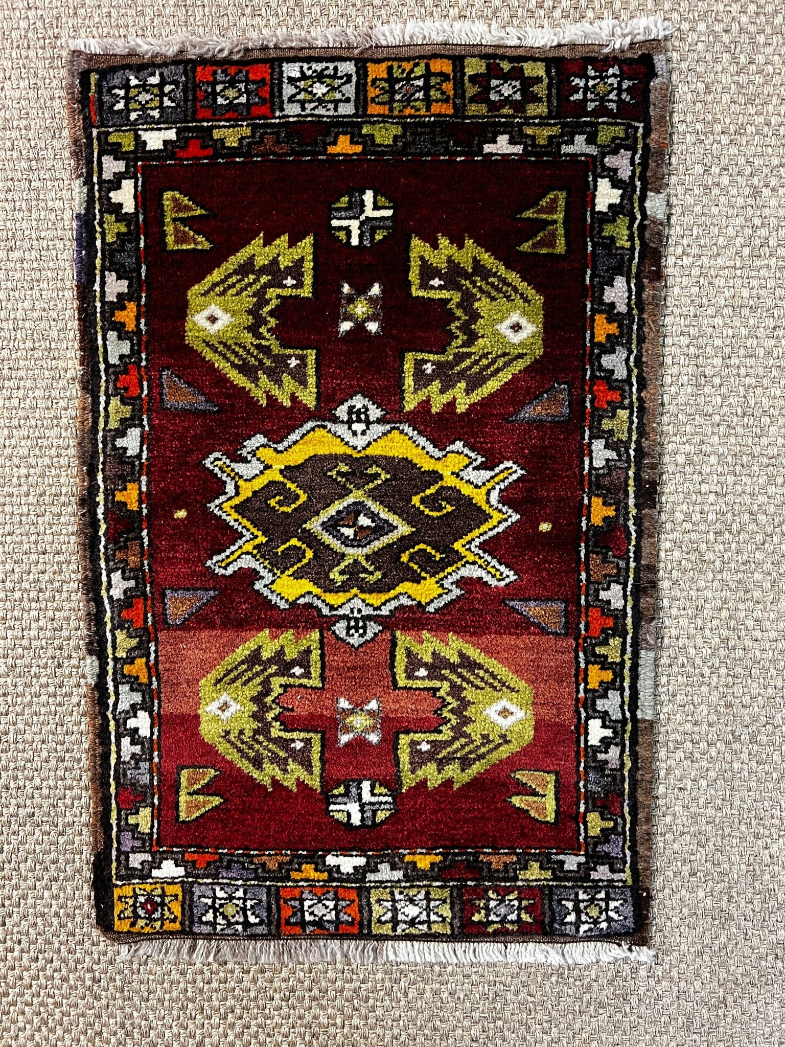 Vintage 1.10x2.10 Turkish Oushak Red and Green Small Rug | Banana Manor Rug Factory Outlet