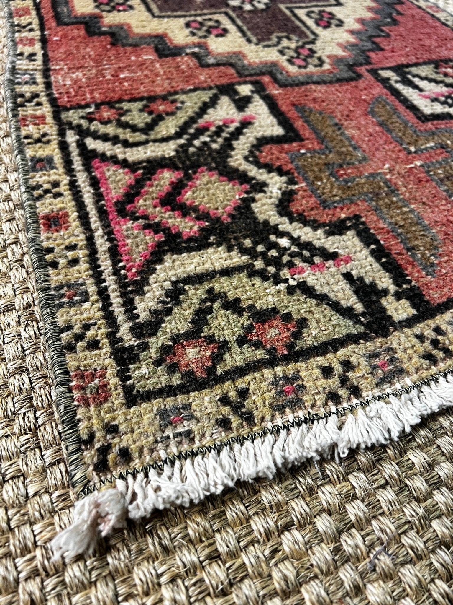 Vintage 1.7x2.11 Turkish Oushak Red and Beige Small Rug | Banana Manor Rug Factory Outlet