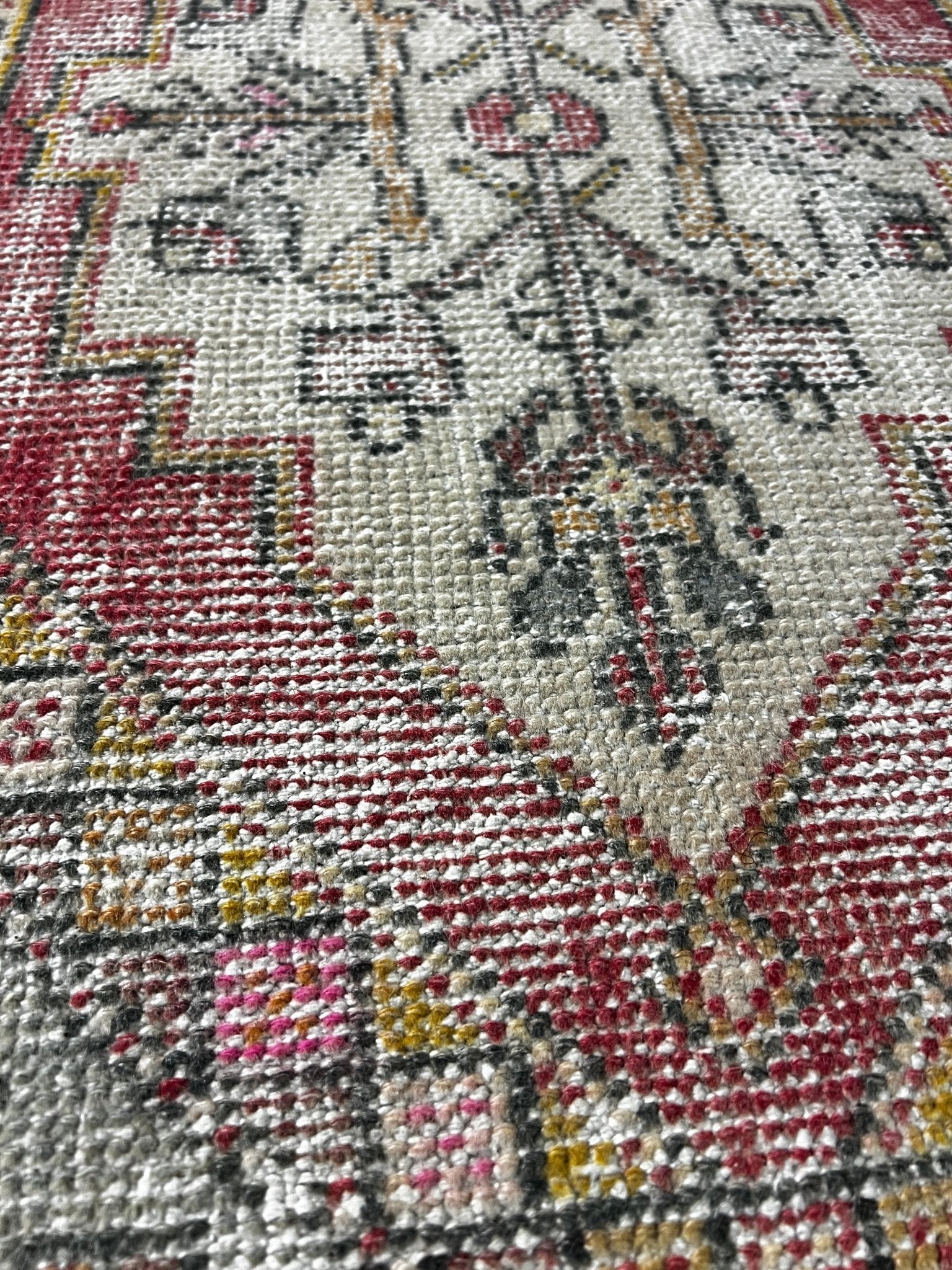Vintage 1.7x3.2 Turkish Oushak Light Red and Gray Small Rug | Banana Manor Rug Factory Outlet
