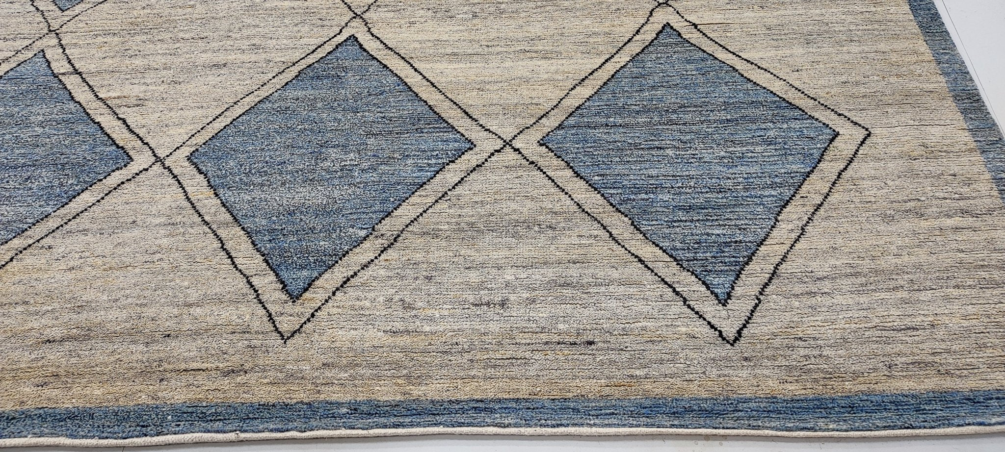 Warlock 8.3x10 Hand-Knotted Beige & Blue Modern | Banana Manor Rug Factory Outlet