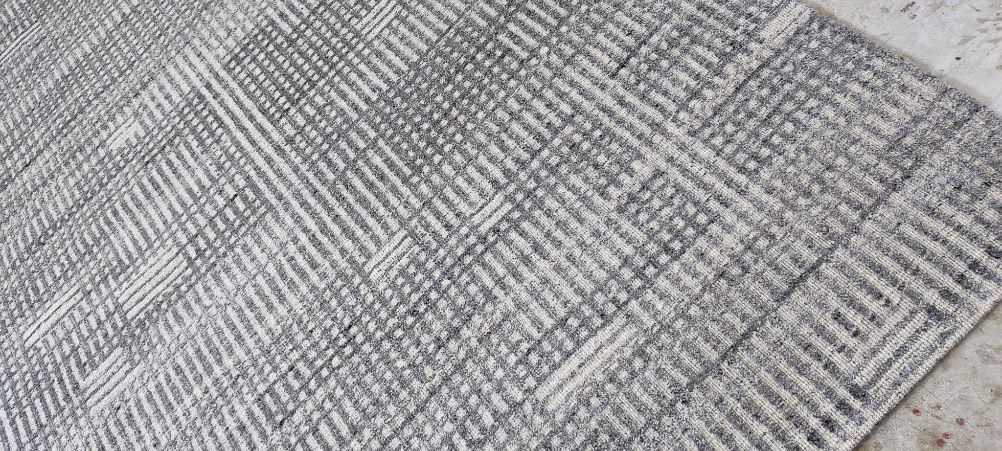 Woody 9.3x12 Hand-Knotted Grey & Silver Modern | Banana Manor Rug Factory Outlet