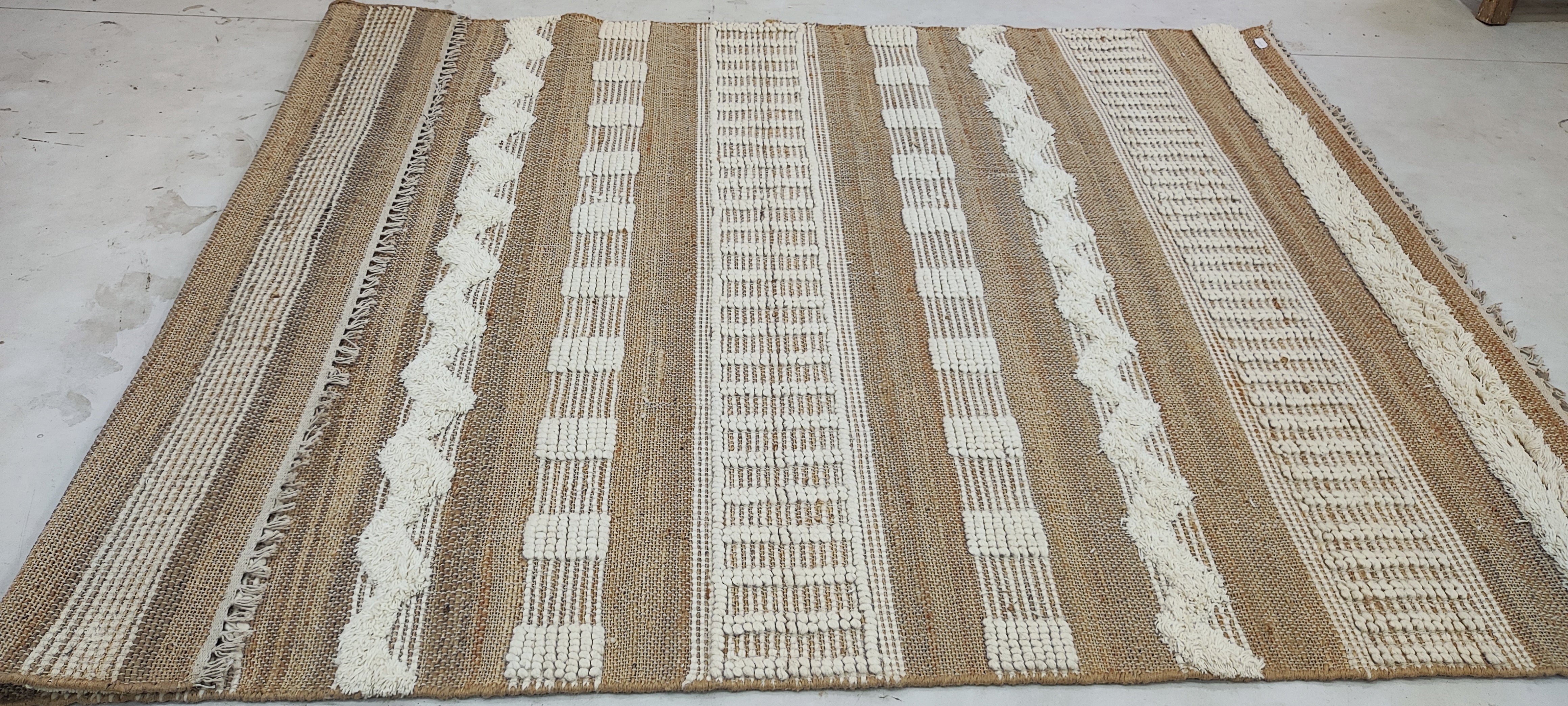 Nat 5.3x7.6 Hand-Woven Durrie Natural