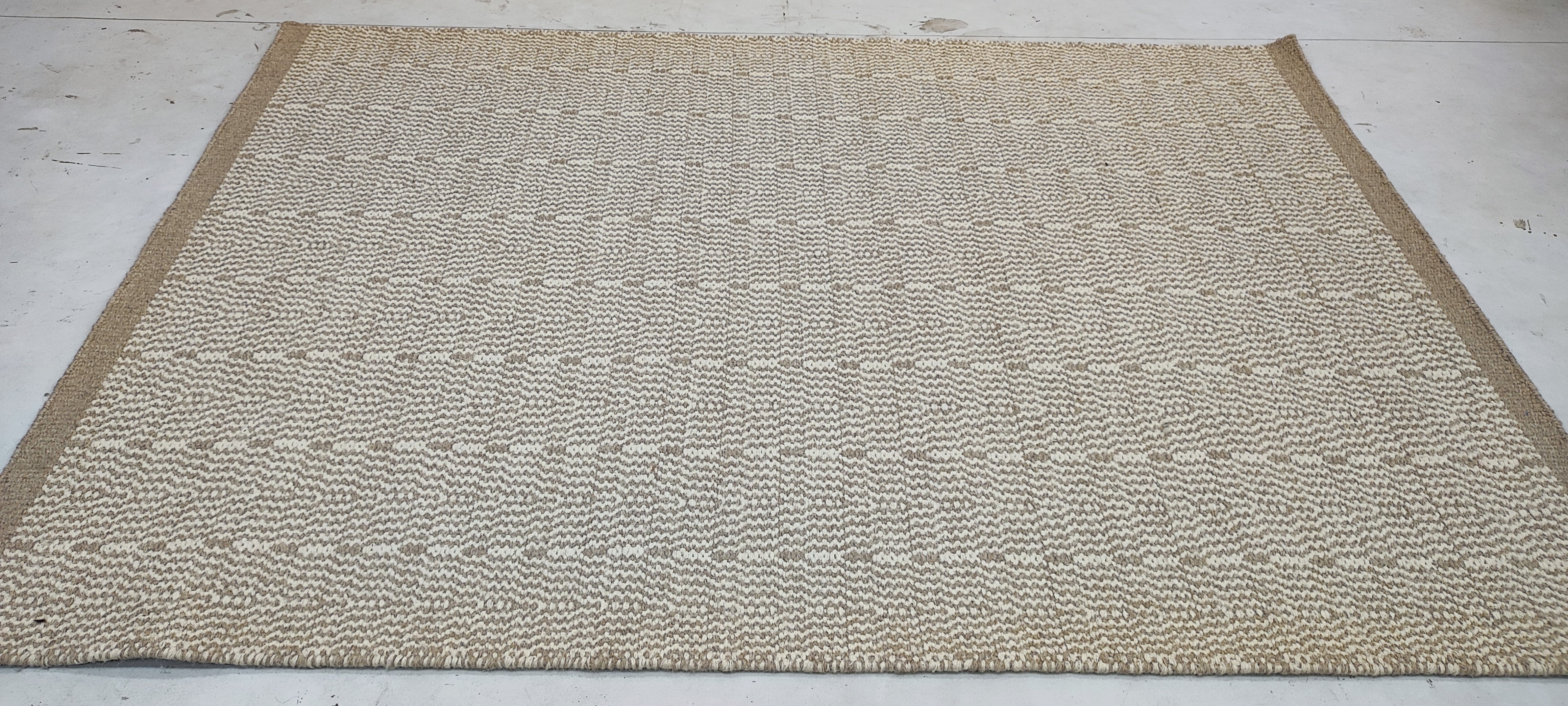 Greg 4.6x6.6 Hand-Woven Durrie Beige