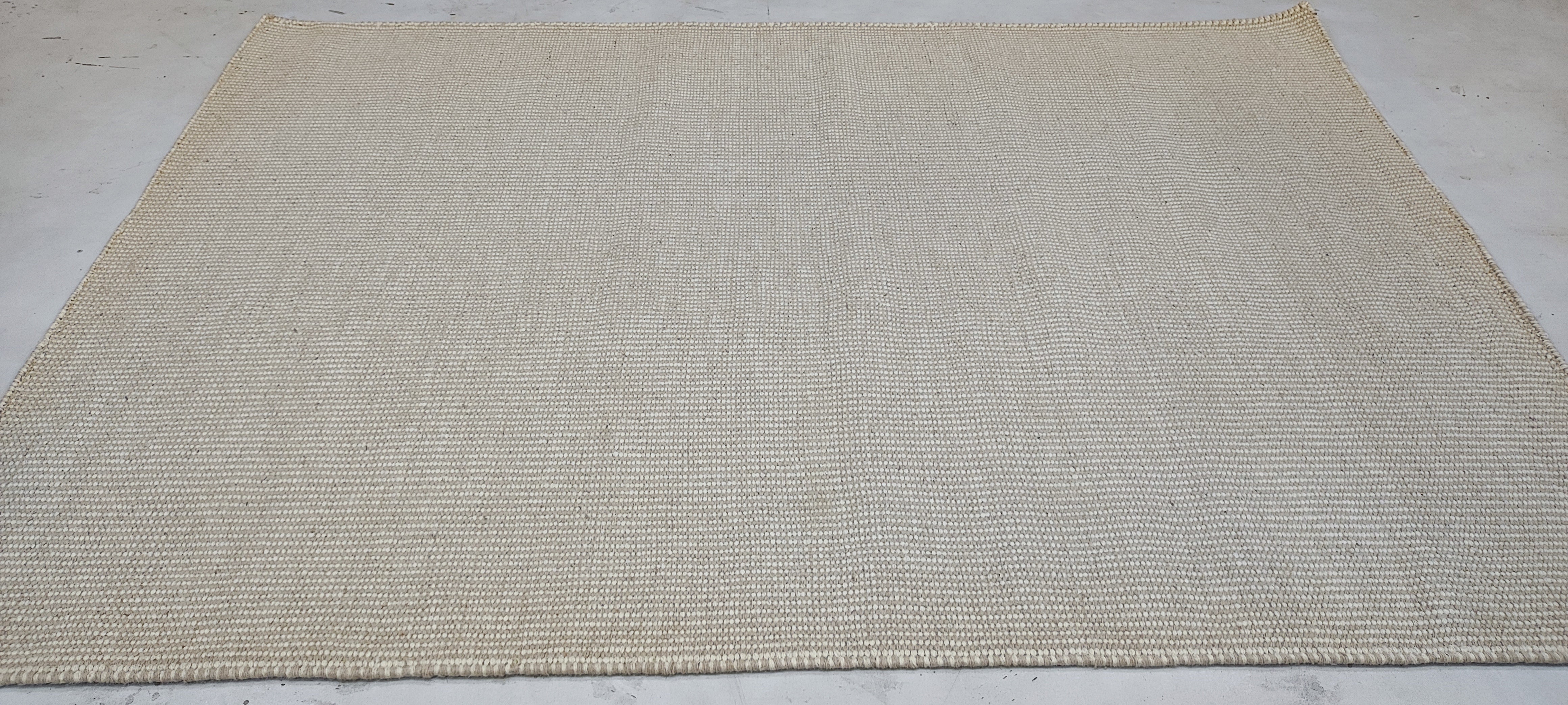 Jake 4x6 Hand-Woven Durrie Beige