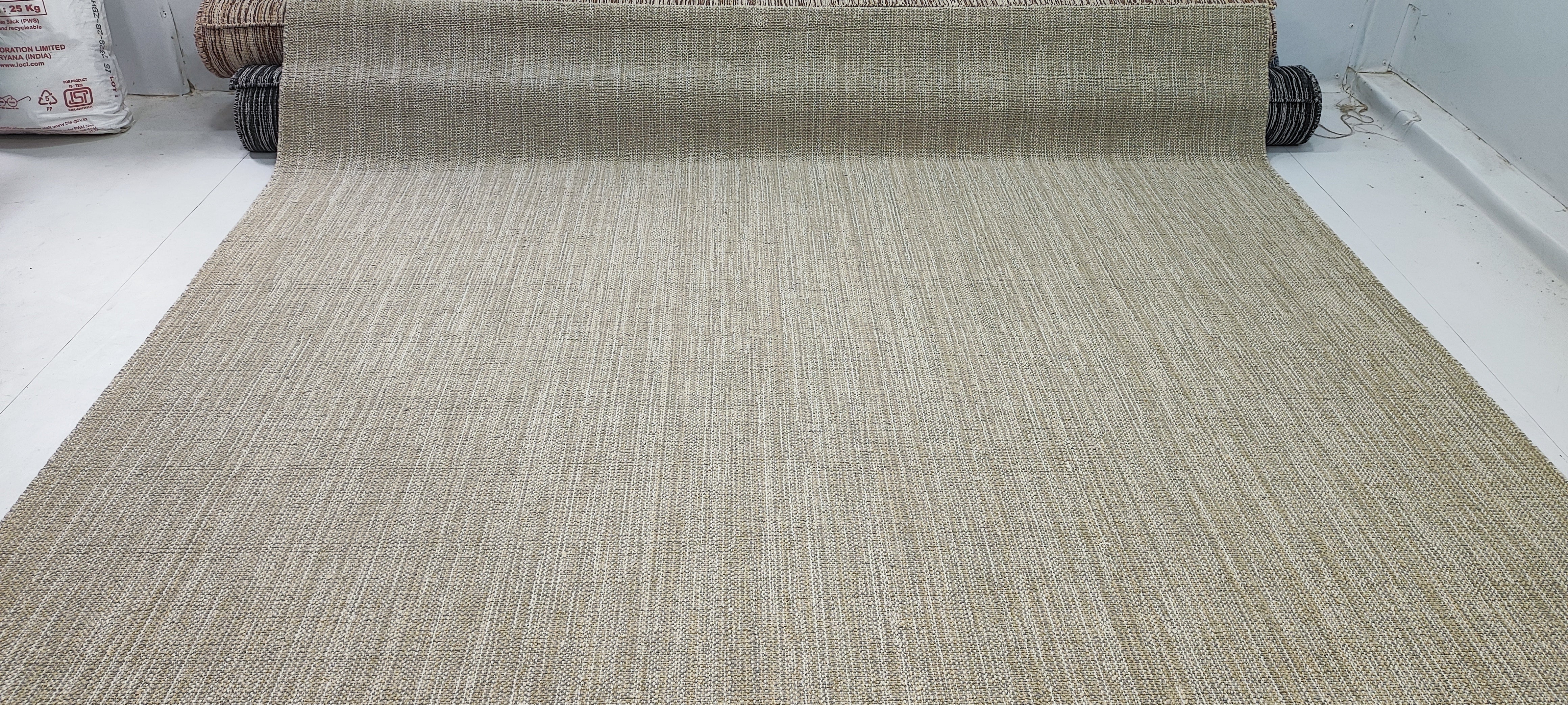 Caeser Flickerman 10x14 Hand-Woven Durrie Textured Beige