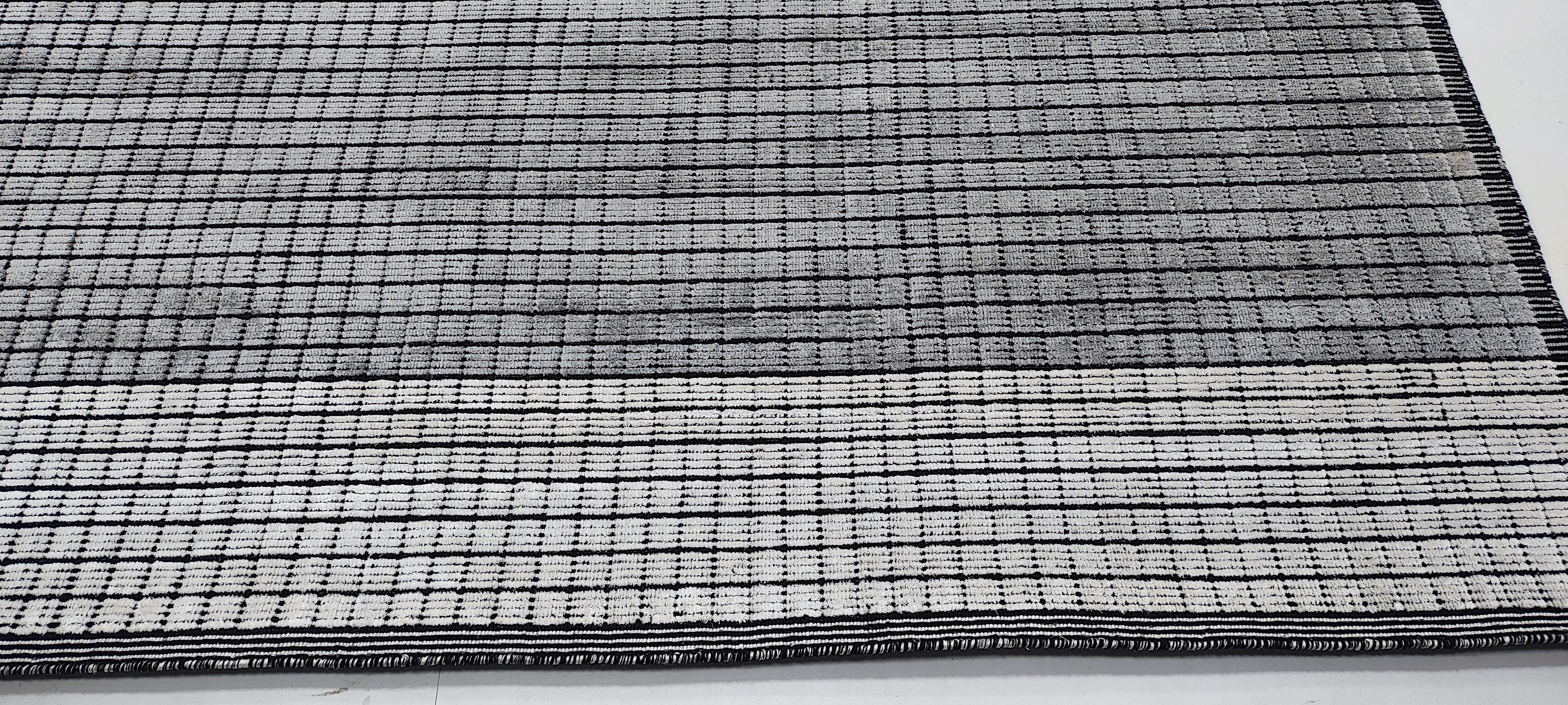 Terry 9x11.9 Hand-Woven Modern Silver and Grey