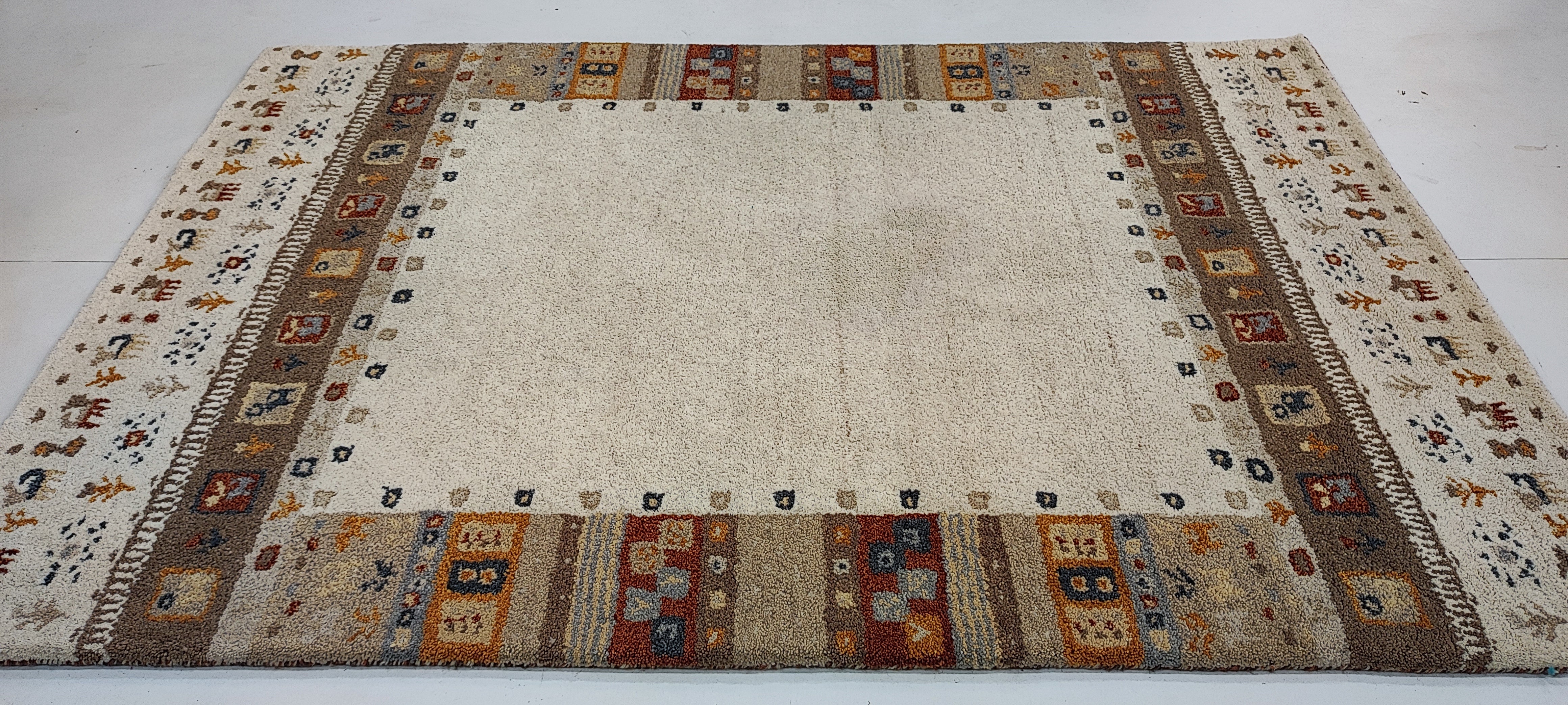 Stockton Hand-Tufted Modern Beige and Brown (Multiple Sizes)