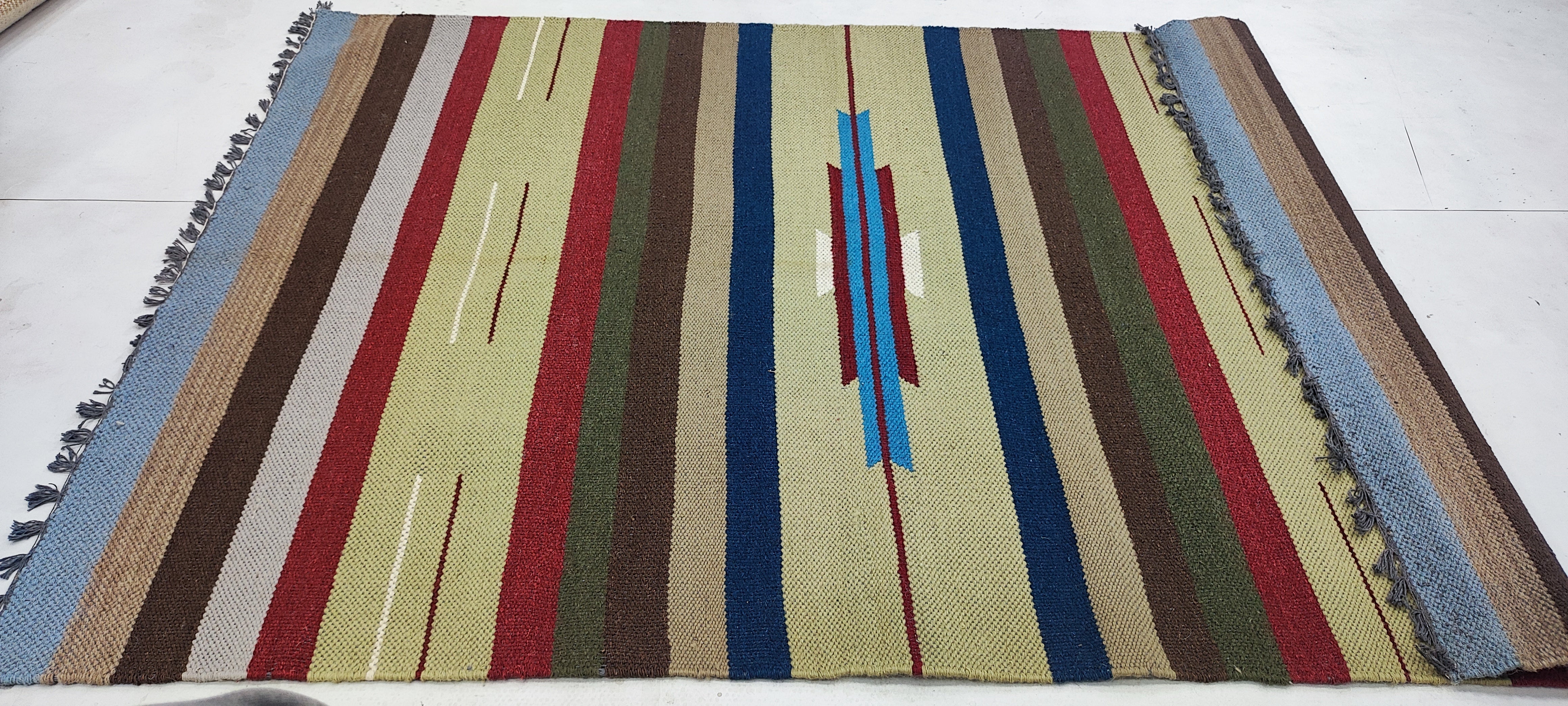 Craig DiGregorio 4x6 Striped Hand-woven Durrie Rug (Multiple Styles)