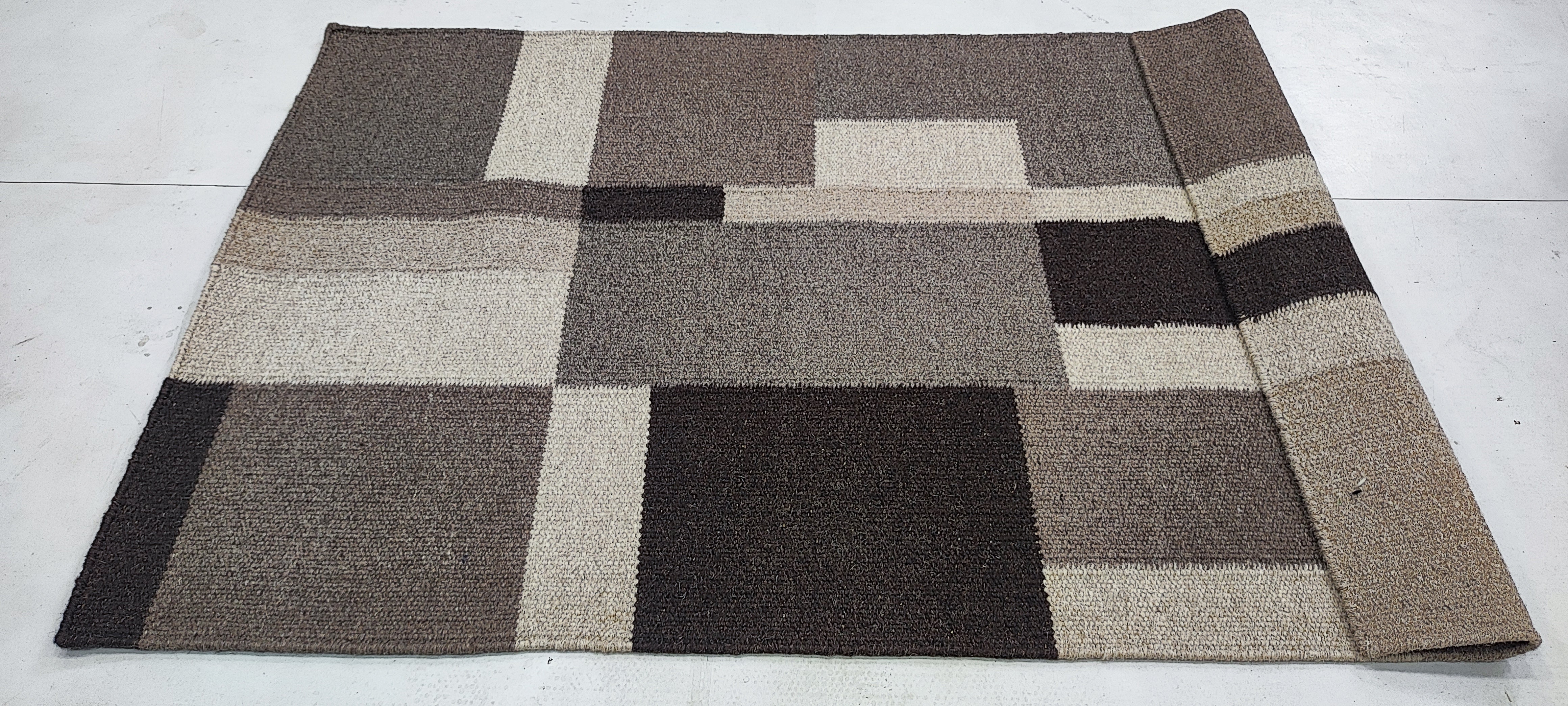 Malcolm Miller 3x5 Hand-woven Durrie Rug (Multiple Styles)