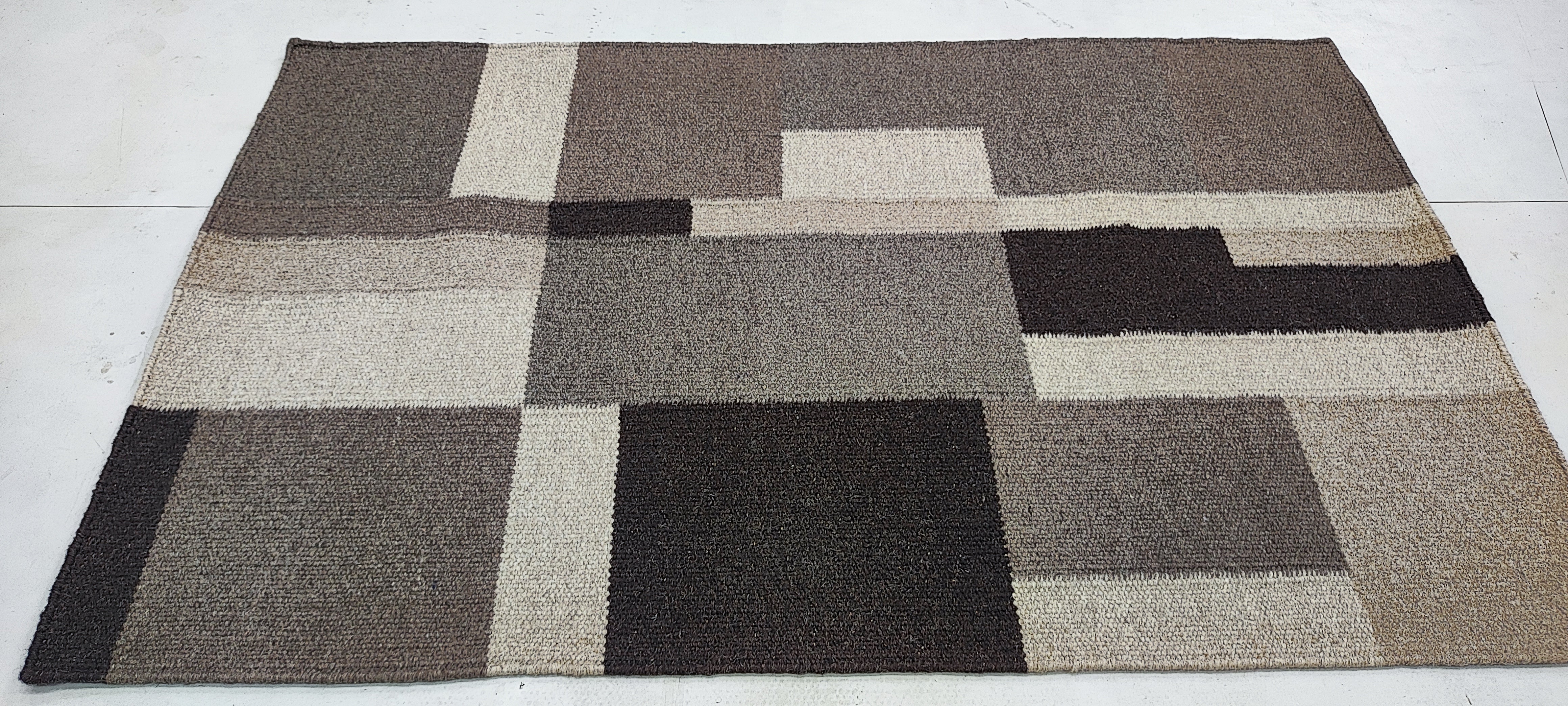 Malcolm Miller 3x5 Hand-woven Durrie Rug (Multiple Styles)