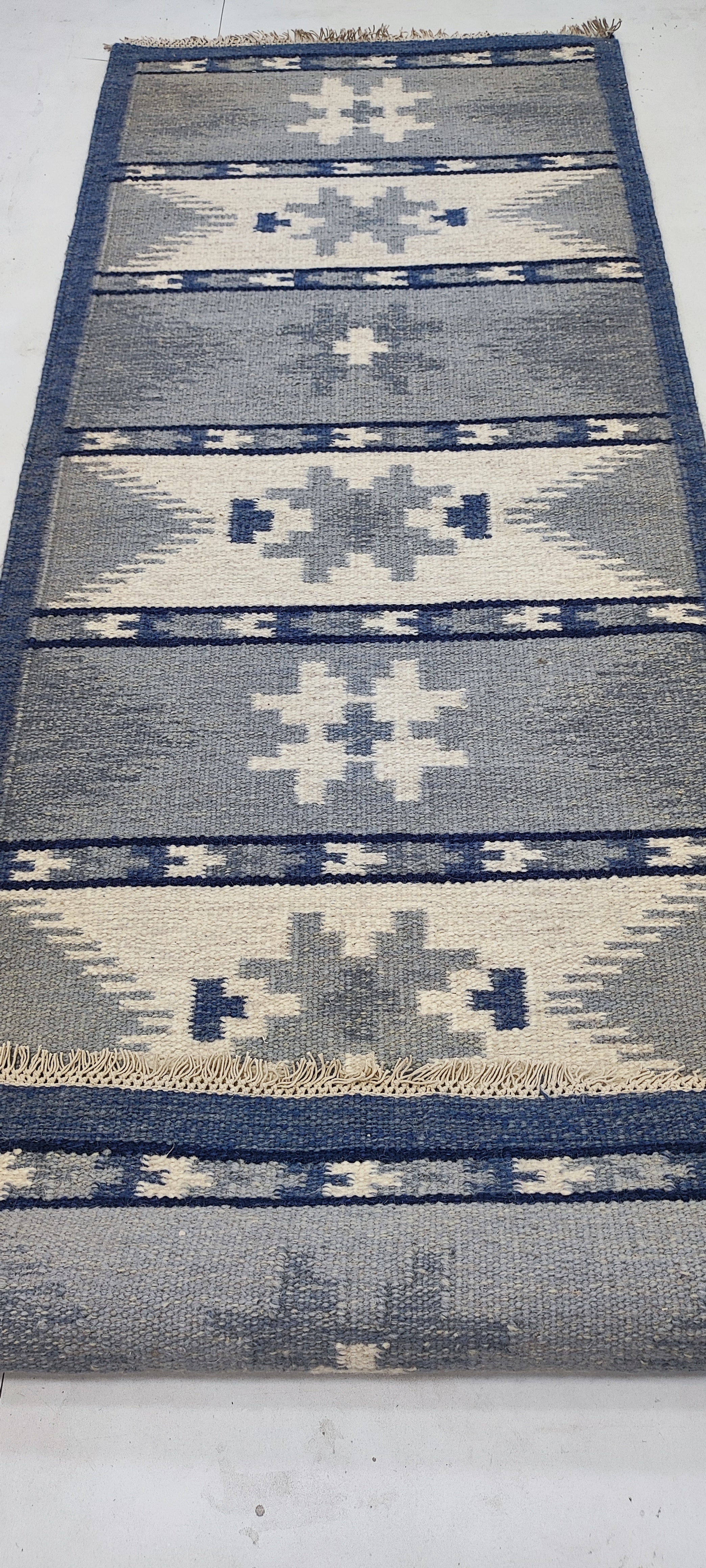 Matt Oberg 2.9x7.9 Hand-woven Durrie Runner (Multiple Colors)