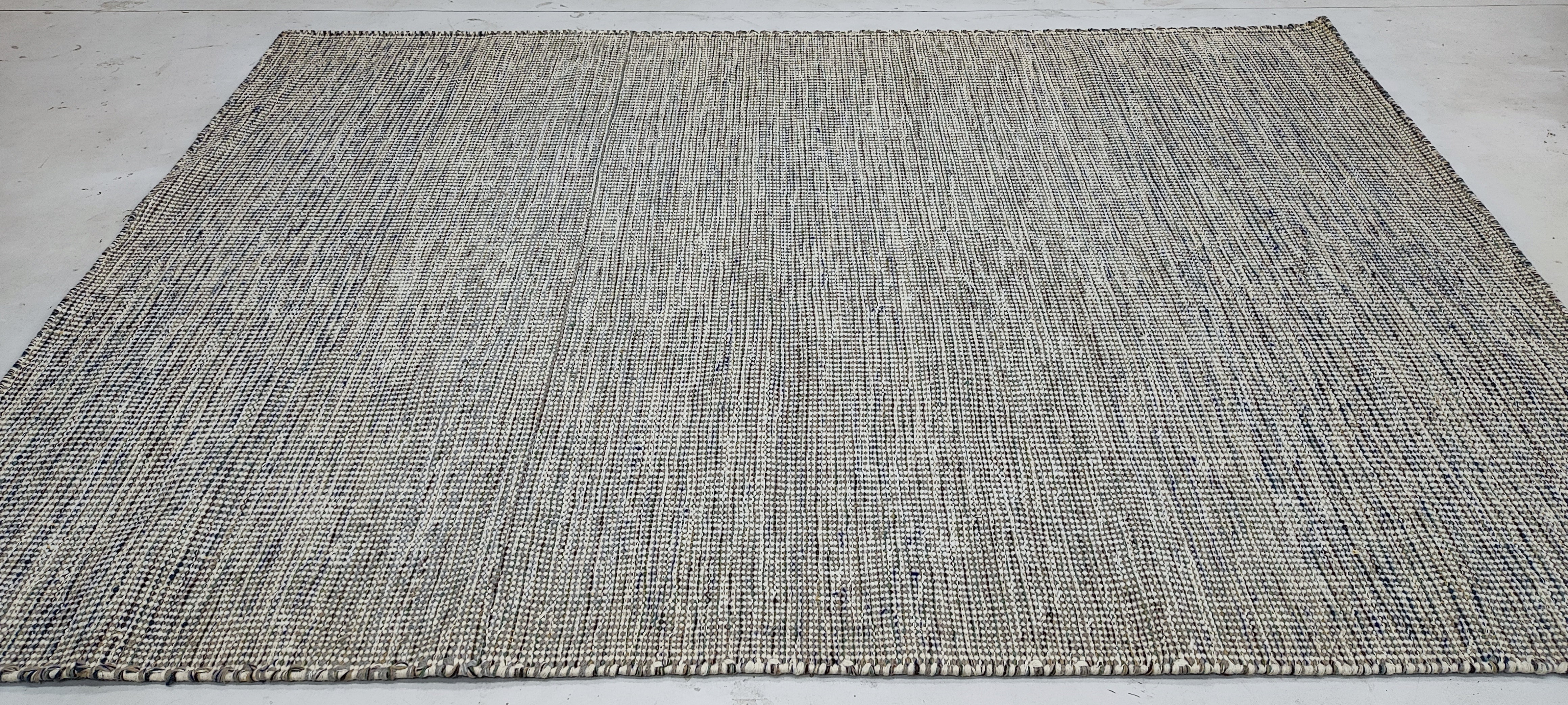 Karl Urban Hand-woven Durrie Rug (Multiple Sizes & Colors)