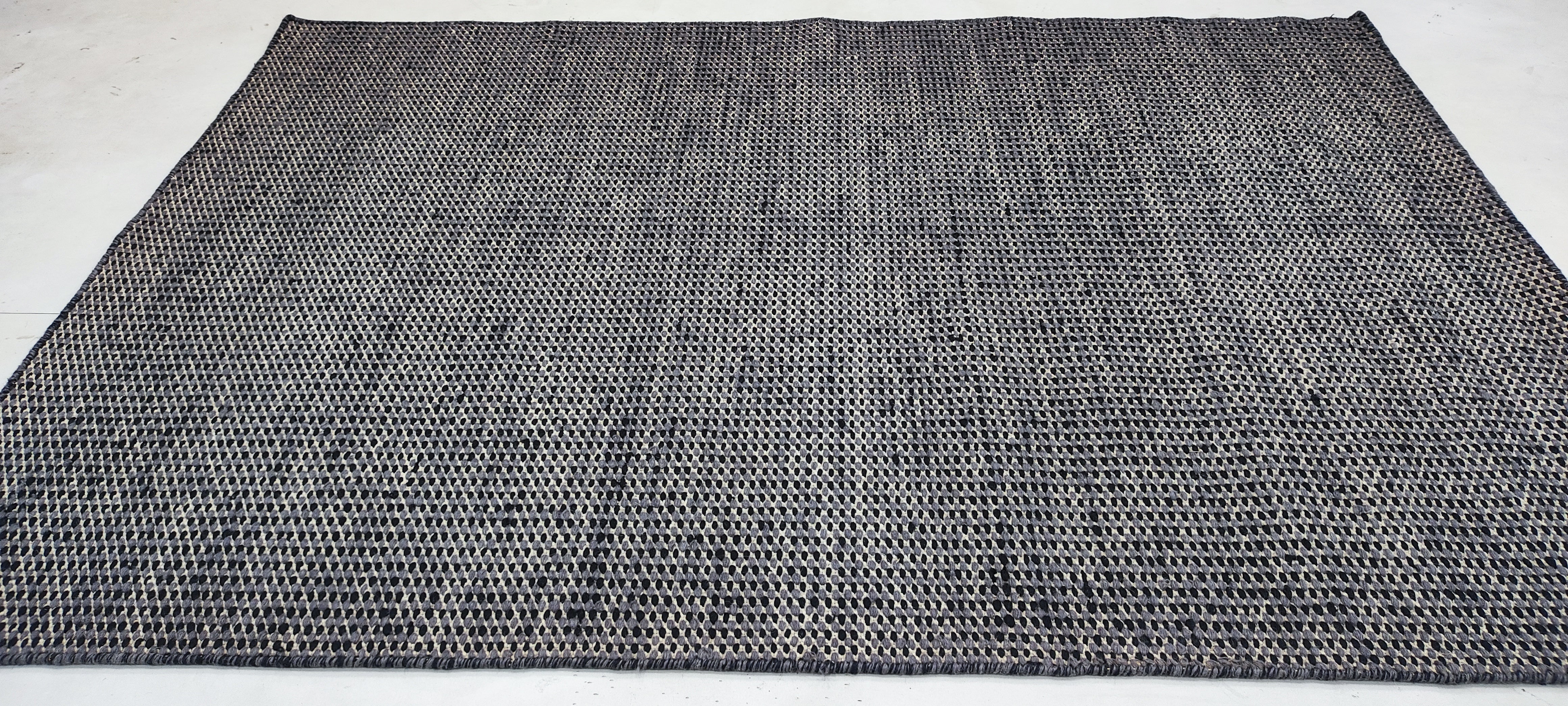 Translucent 4x6 Hand-woven Durrie Rug (Multiple Colors)