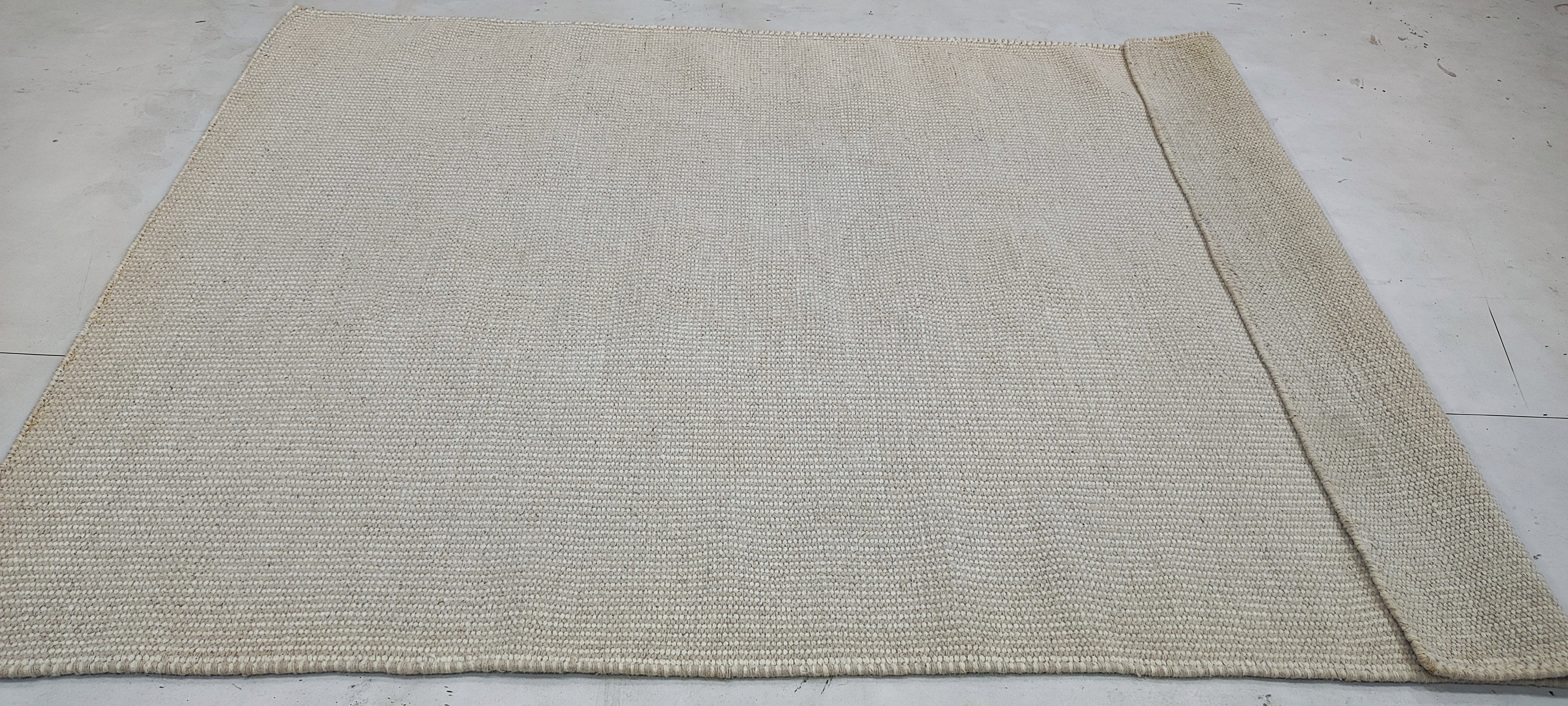 Jim Beaver 4x5.9 Hand-woven Durrie Rug (Multiple Colors)