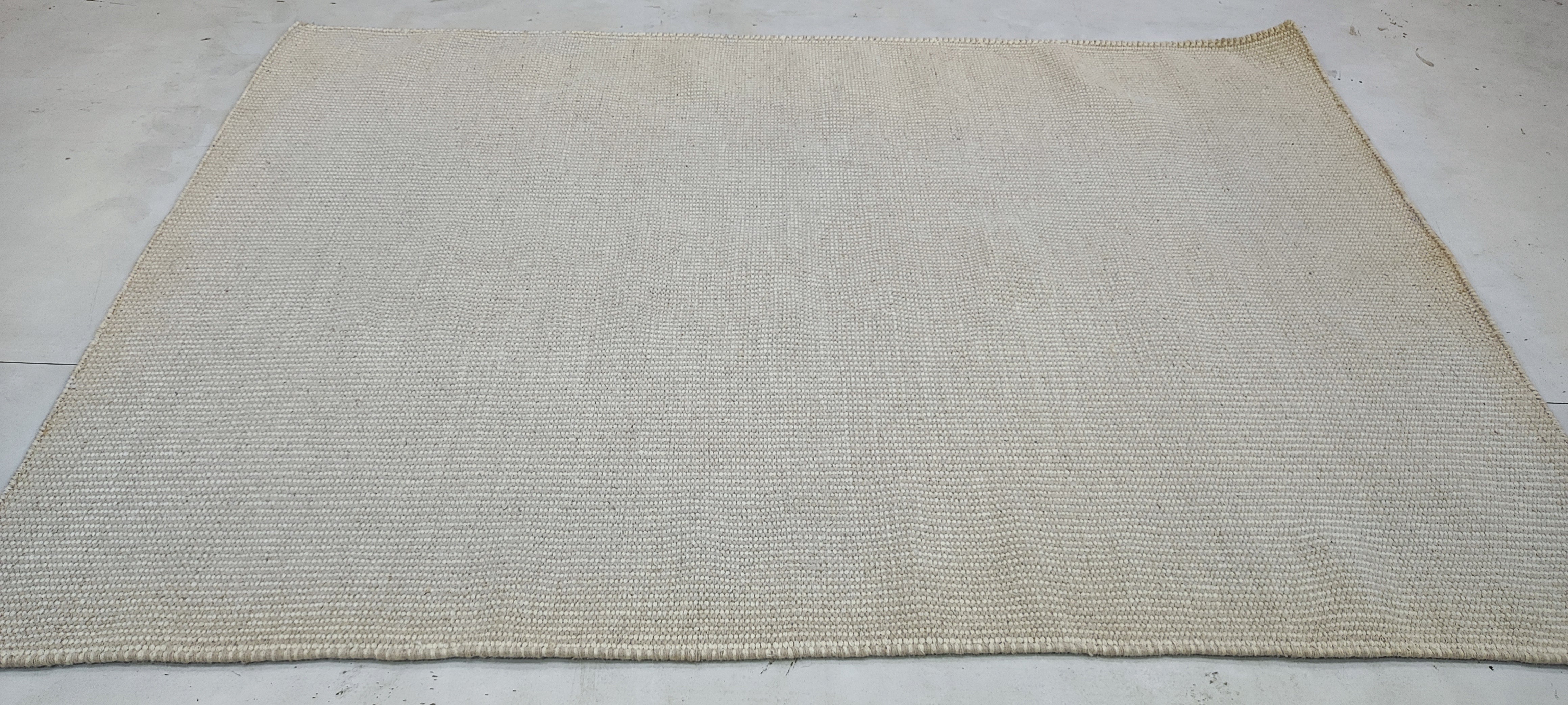 Jim Beaver 4x5.9 Hand-woven Durrie Rug (Multiple Colors)