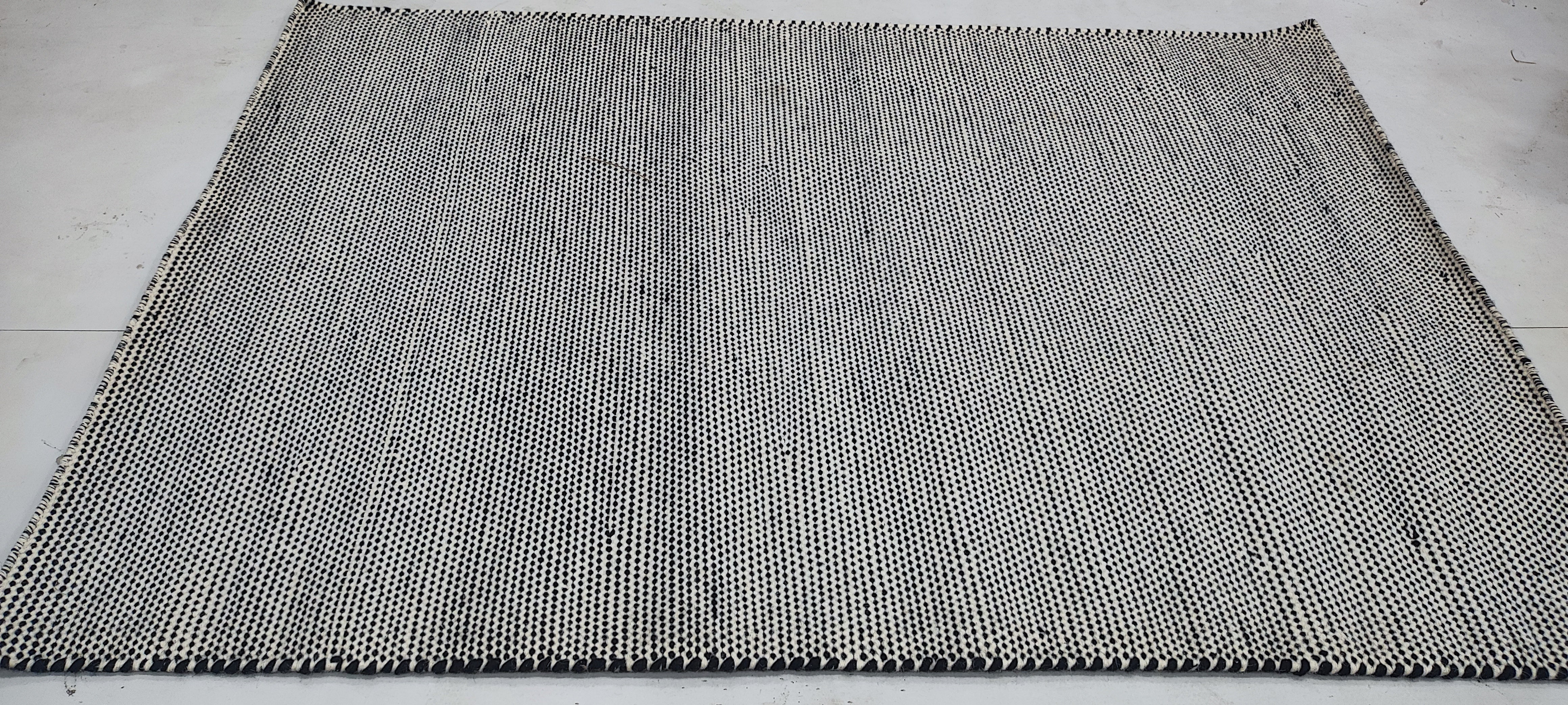 Joel Osment 4x5.9 Hand-woven Grey Durrie Rug