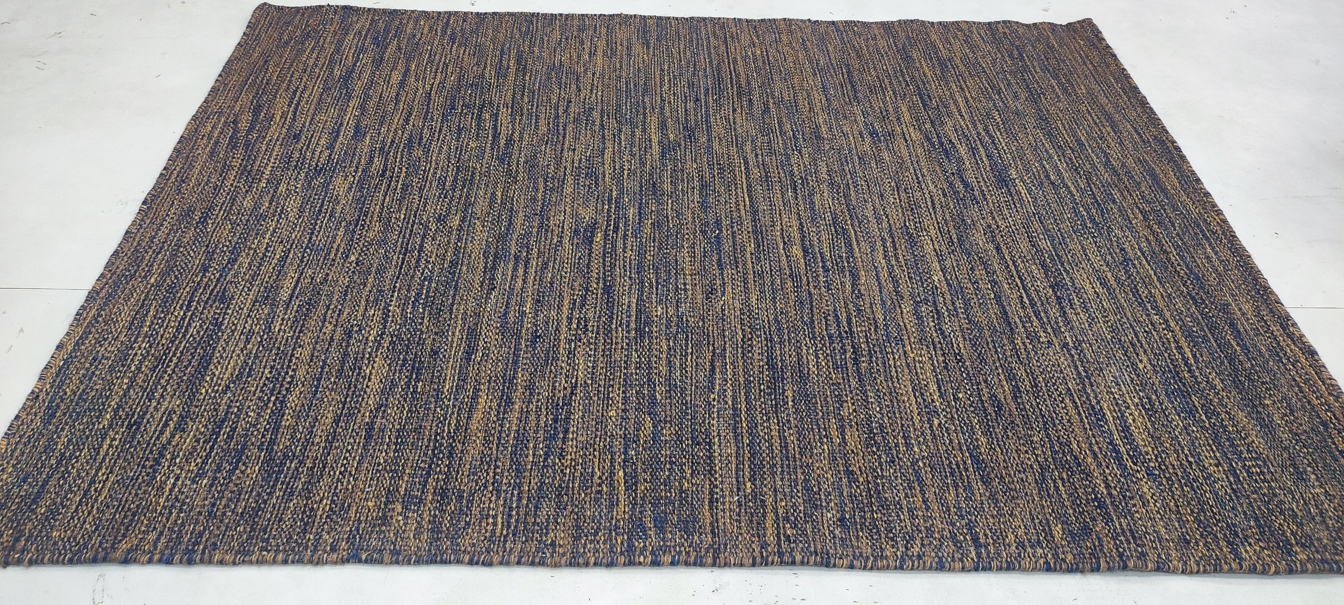 Dwight 4x5.9 Hand-woven Grey Durrie Rug (Multiple Colors)