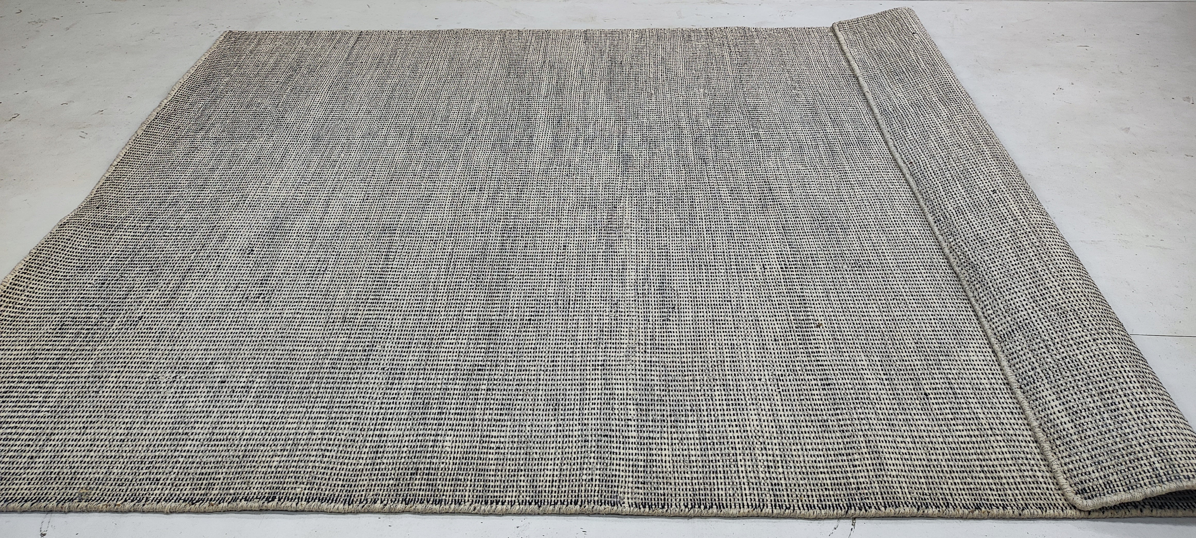 Domenick 5.3x7.6 Grey Hand-woven Durrie Rug