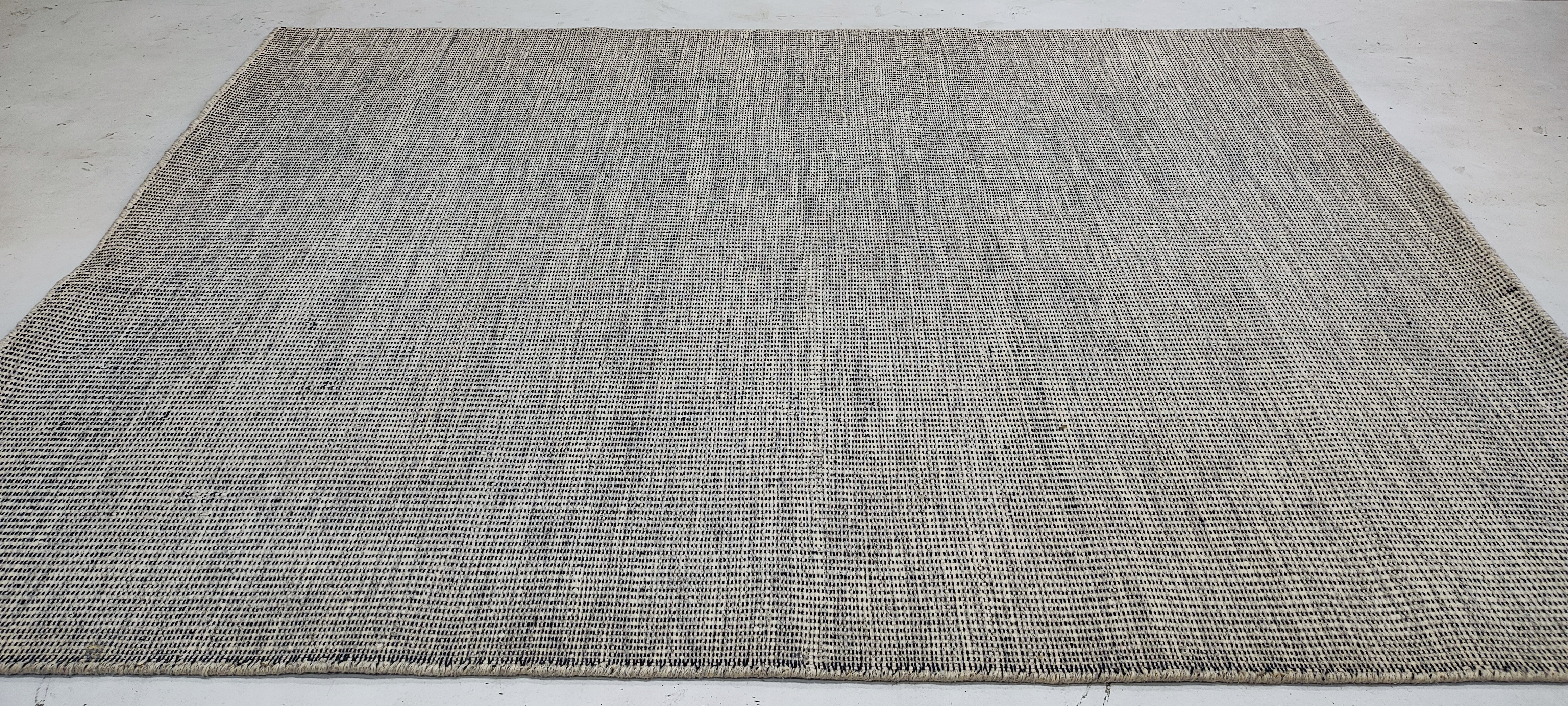 Domenick 5.3x7.6 Grey Hand-woven Durrie Rug