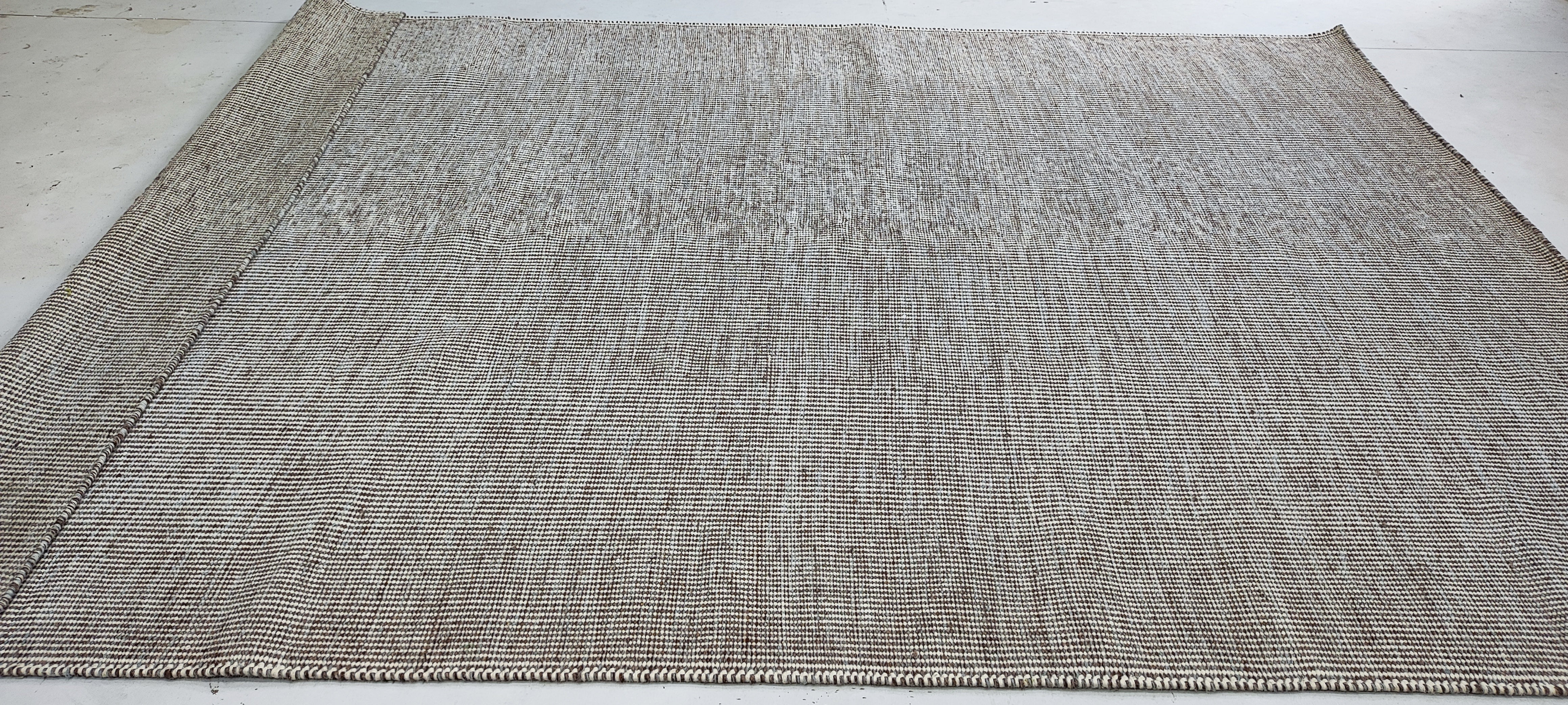 Ritchie 5.3x7.6 Brown Hand-woven Durrie Rug