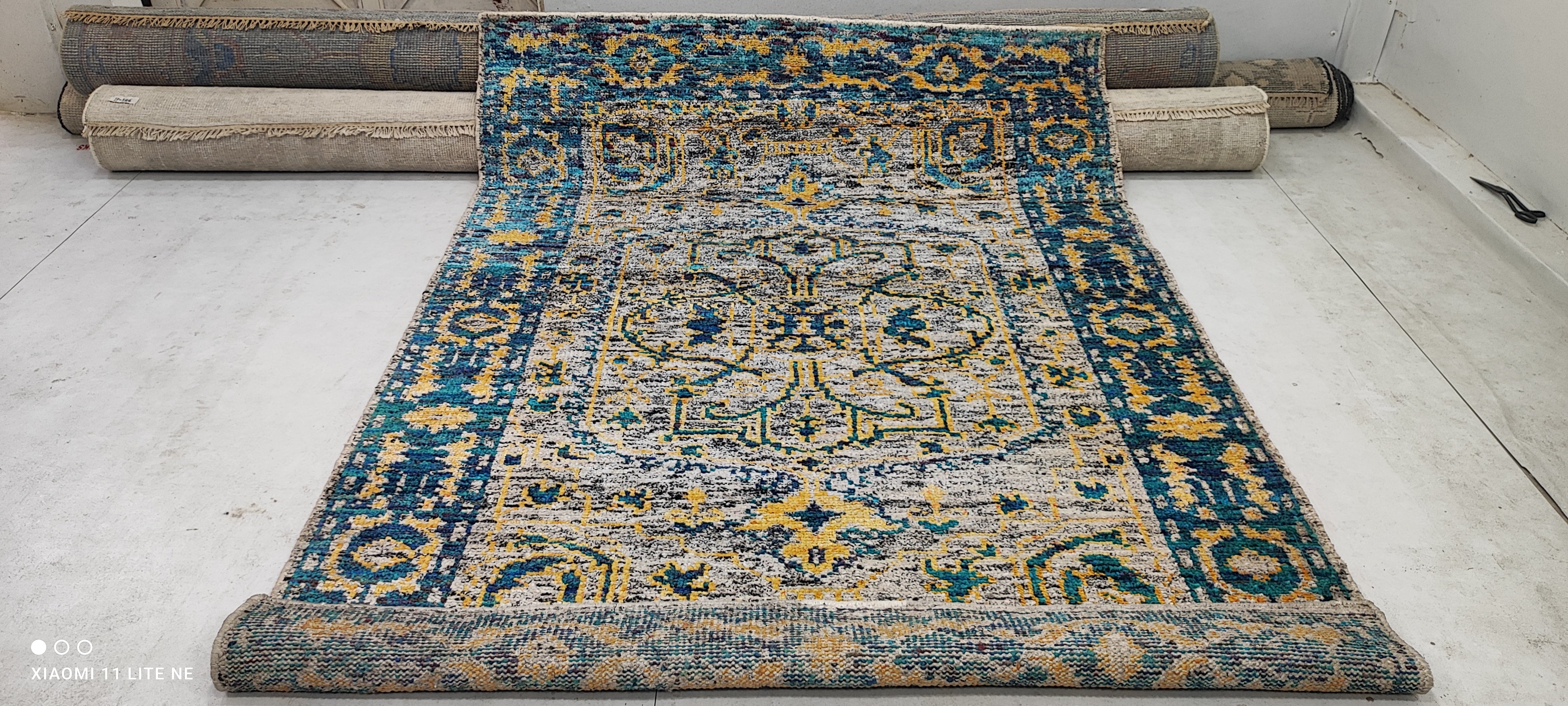 Chanelle Harquail-Ivsak 5.6x7.6 Blue Hand-Knotted Oushak