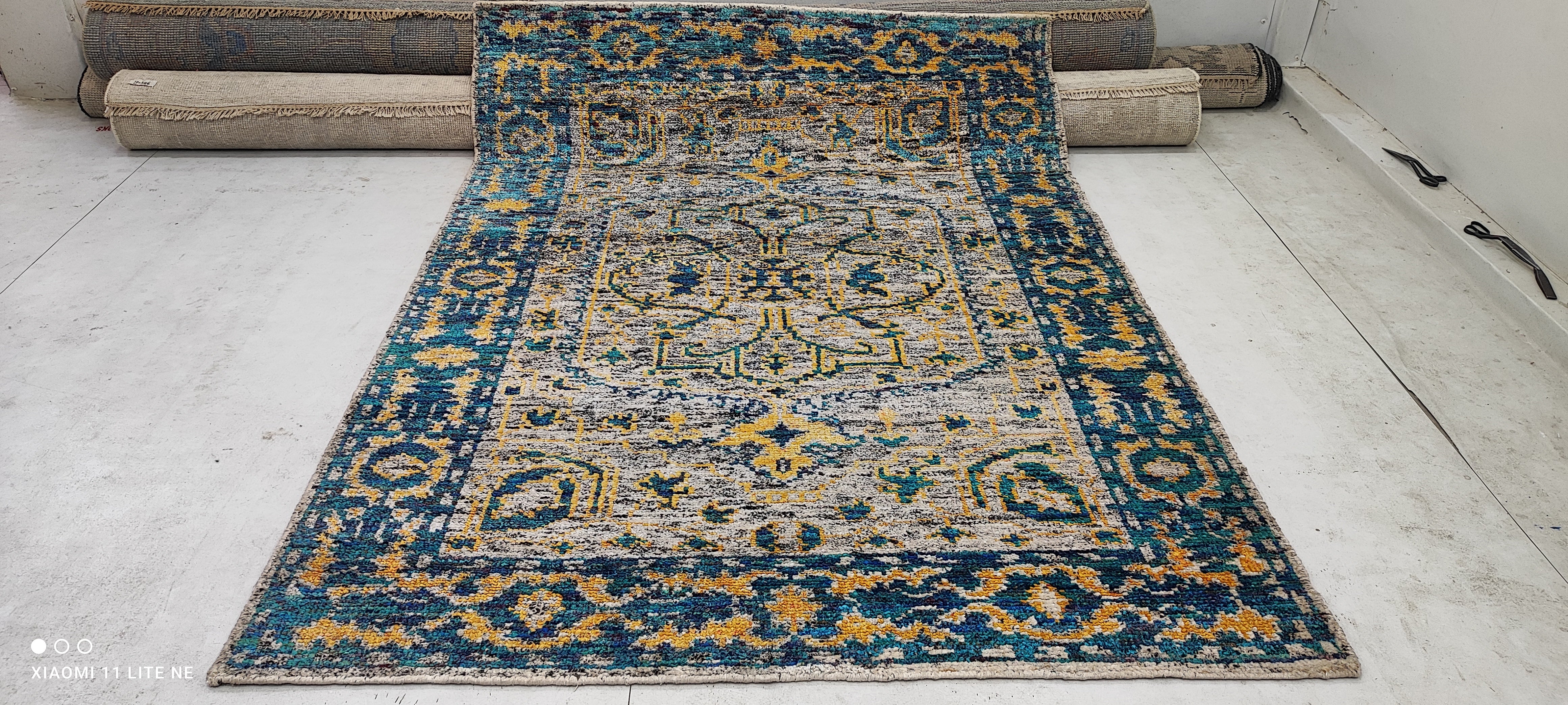 Chanelle Harquail-Ivsak 5.6x7.6 Blue Hand-Knotted Oushak
