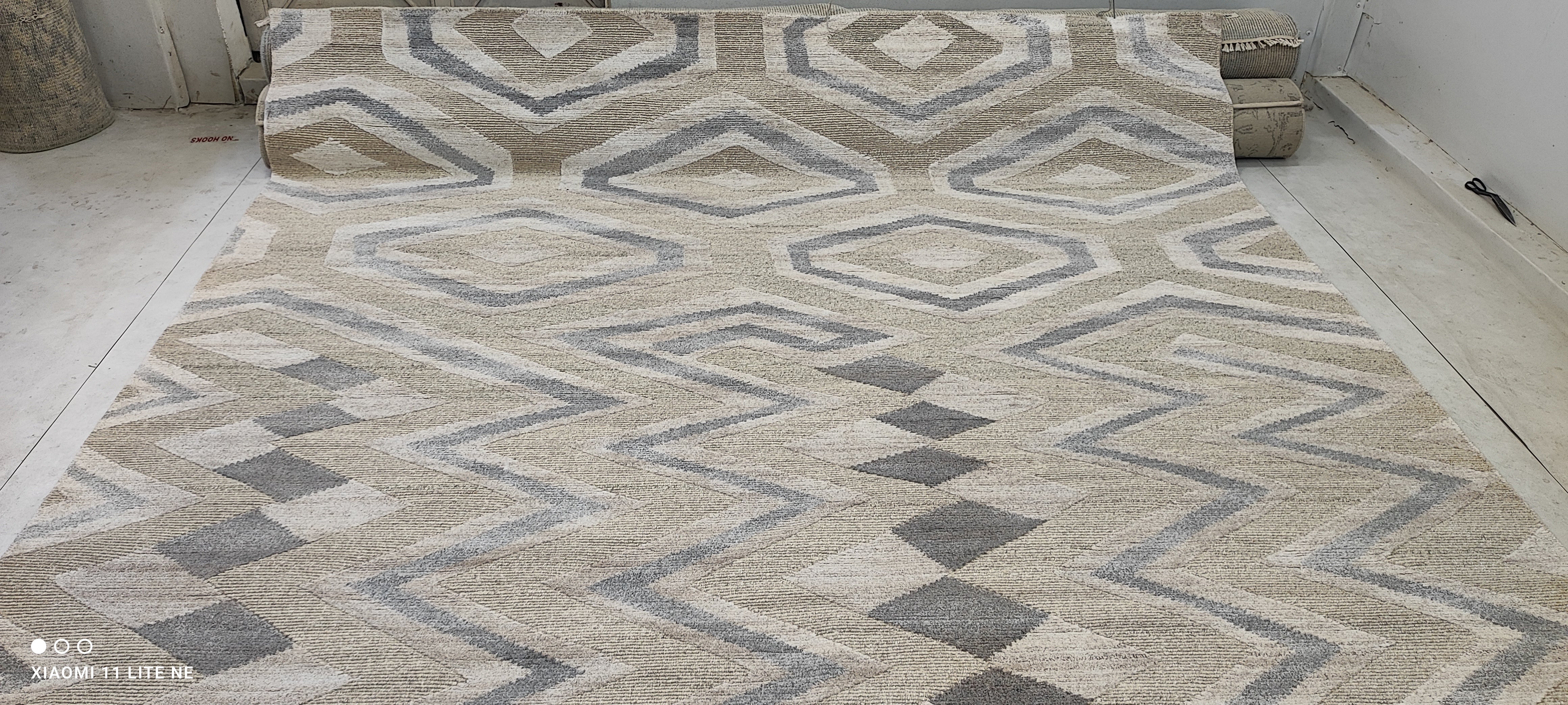 Remy Holt 9x11.9 Grey Hand-Knotted Modern Abstract Rug