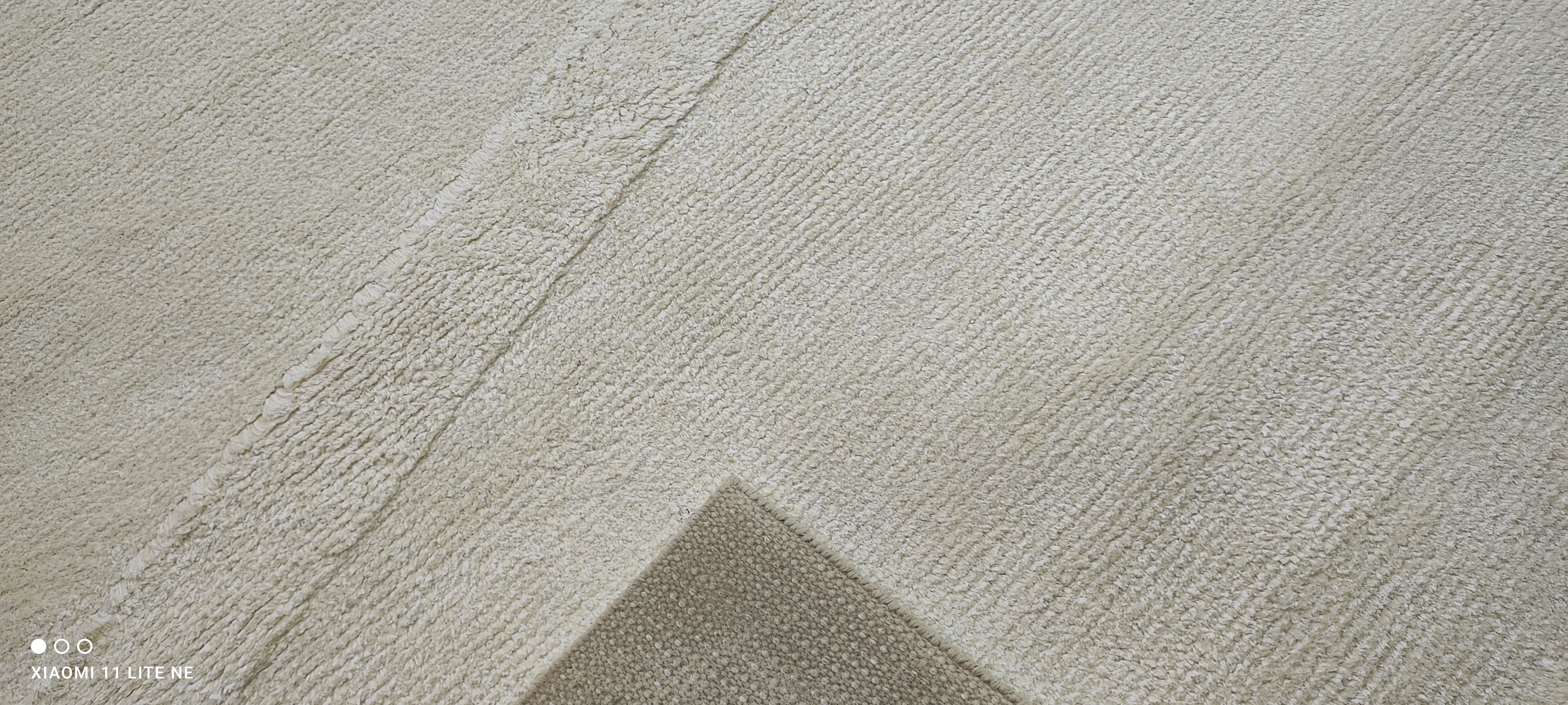 David Harewood 9.3x12.3 Cream High-Low Hand-Knotted Modern Rug
