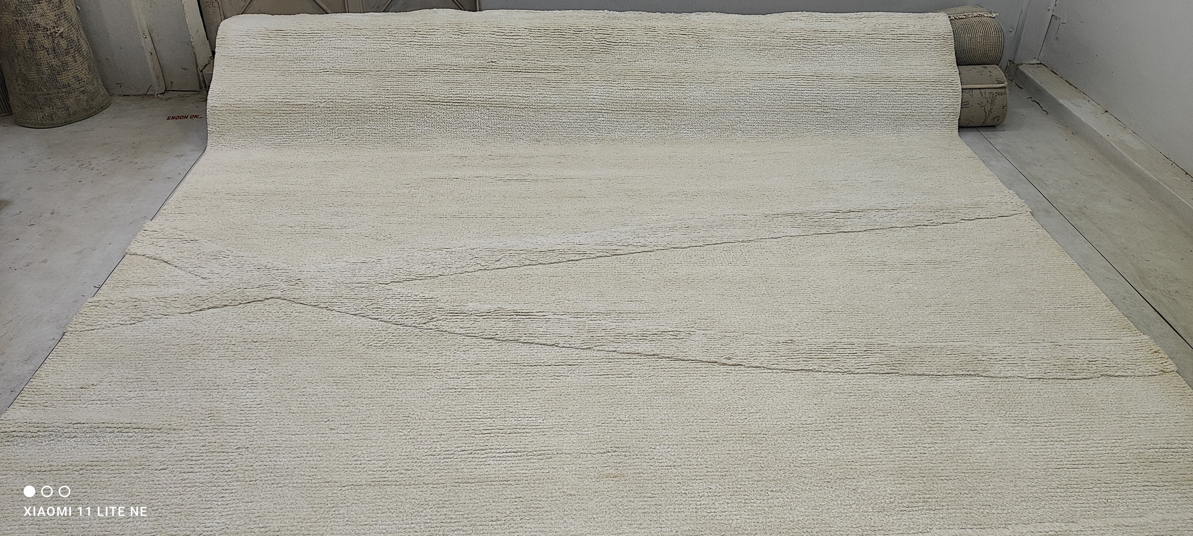 David Harewood 9.3x12.3 Cream High-Low Hand-Knotted Modern Rug