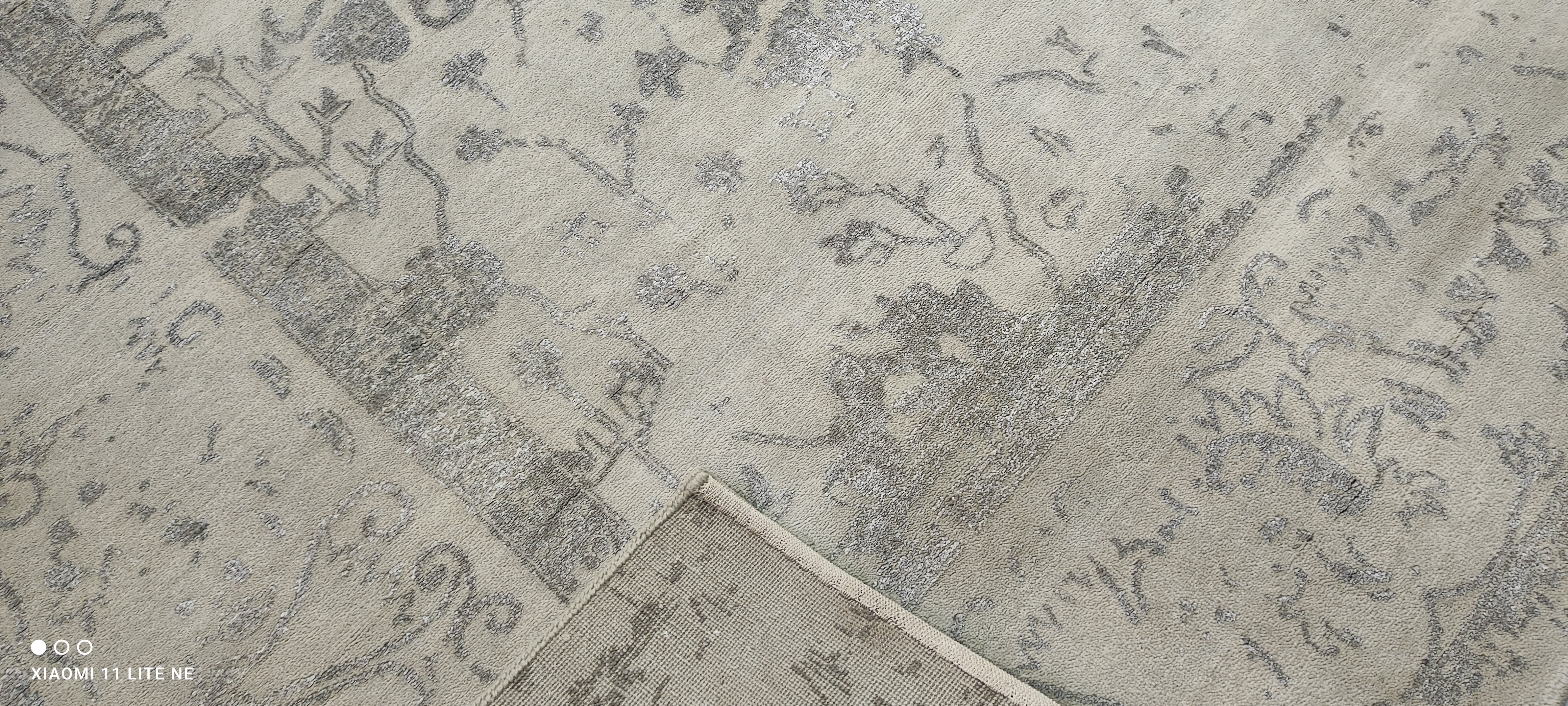 Elijah 9x12 Grey High-Low Hand-Knotted Modern Rug