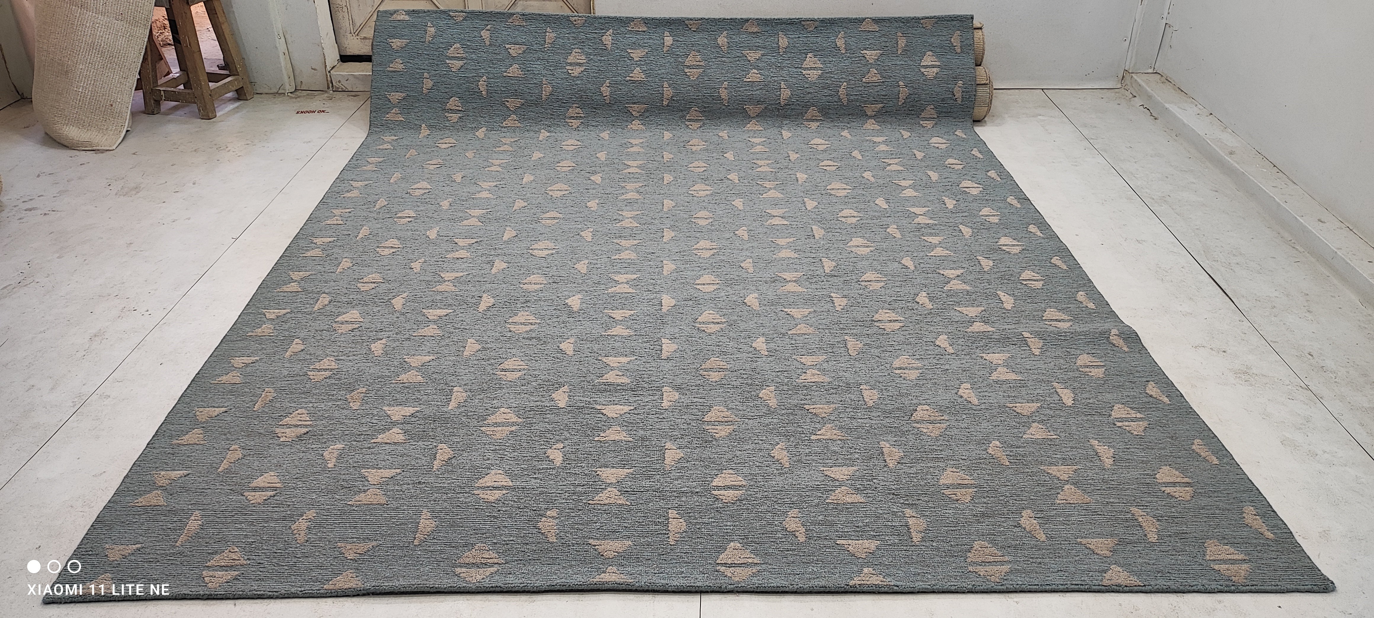 Michael O'Neill 8x9.9 Blue Hand-Knotted Modern Rug