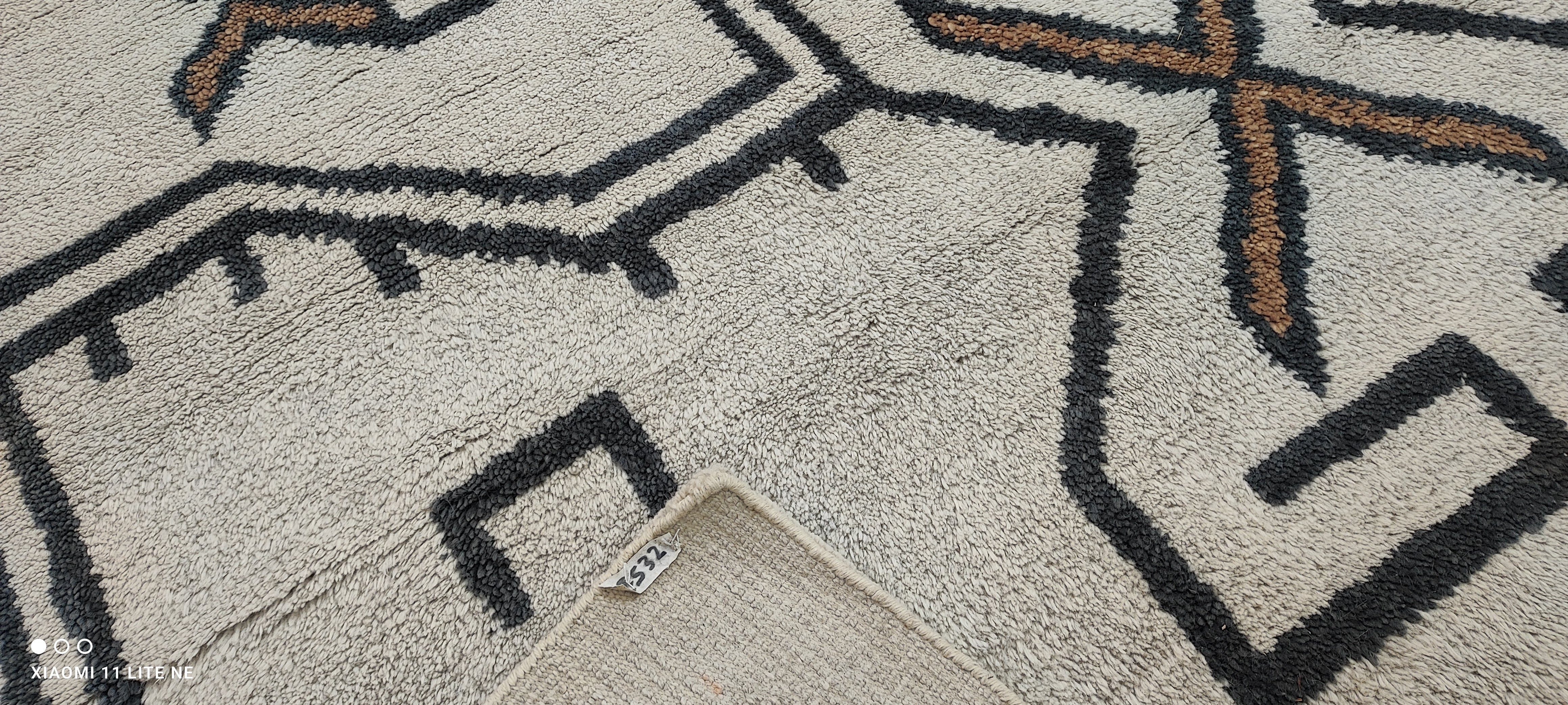 River Codack 8.3x10.3 Ivory Hand-Knotted Moroccan Style Rug