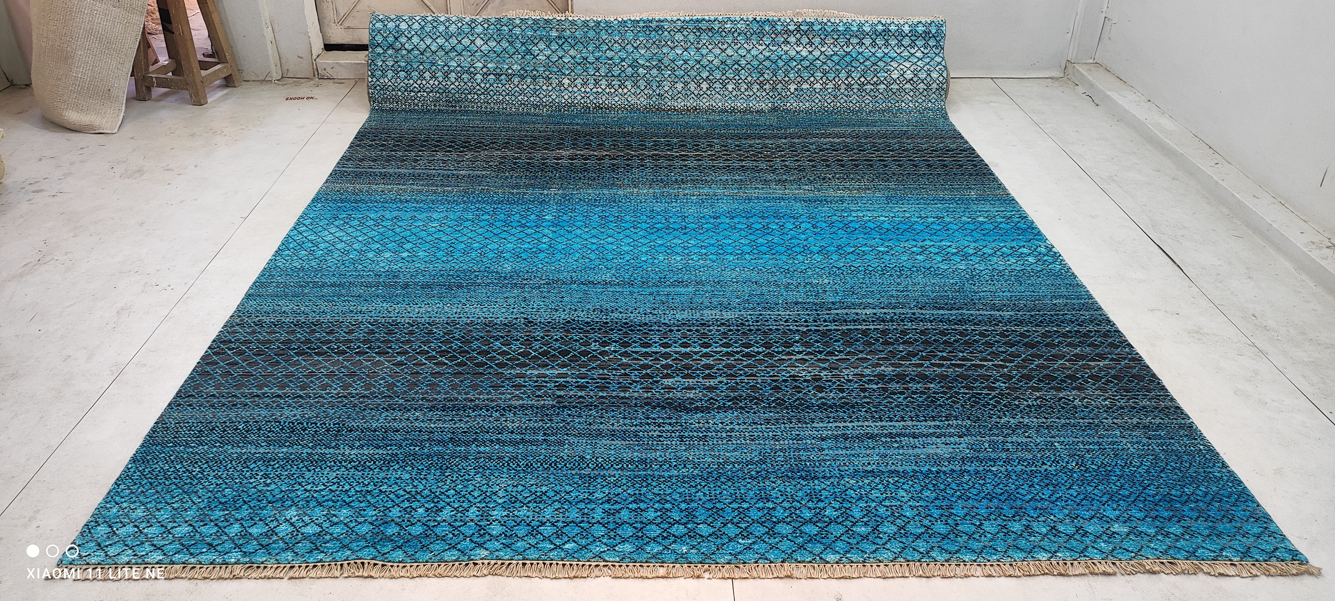 Philip Granger 8x10 Blue Hand-Knotted Grass Style Rug
