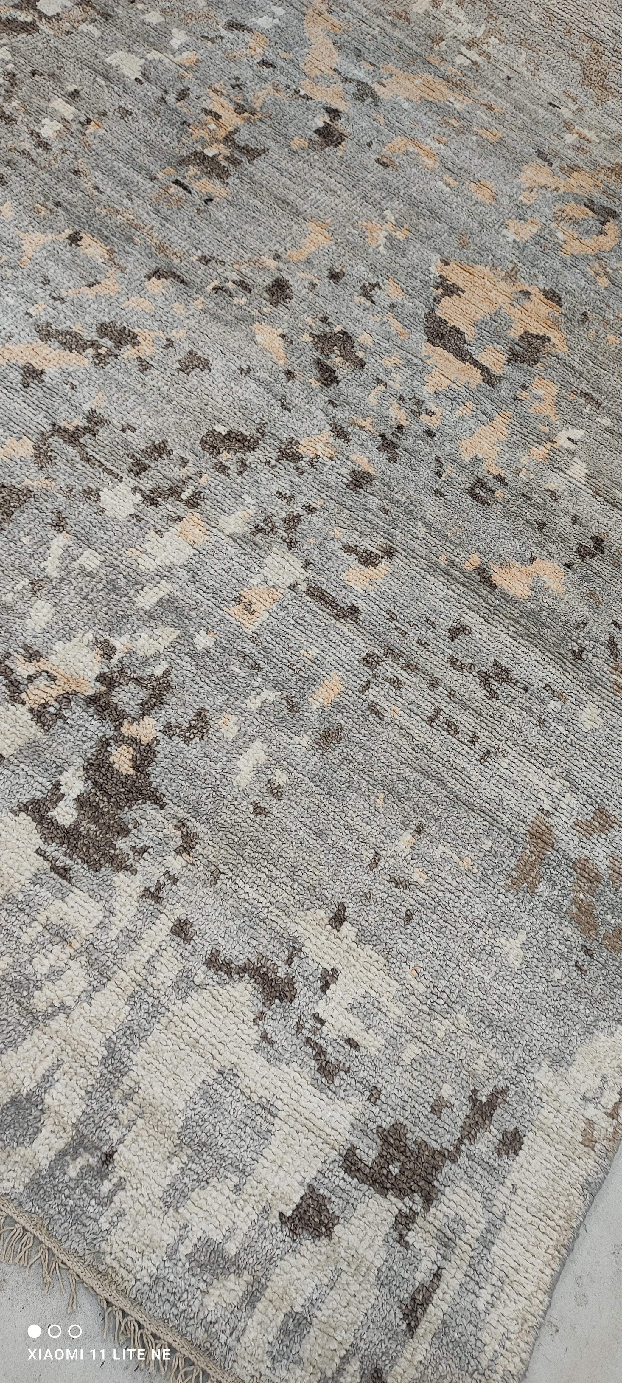 Jason Beaudoin 5.6x7.9 Grey Hand-Knotted Modern Rug