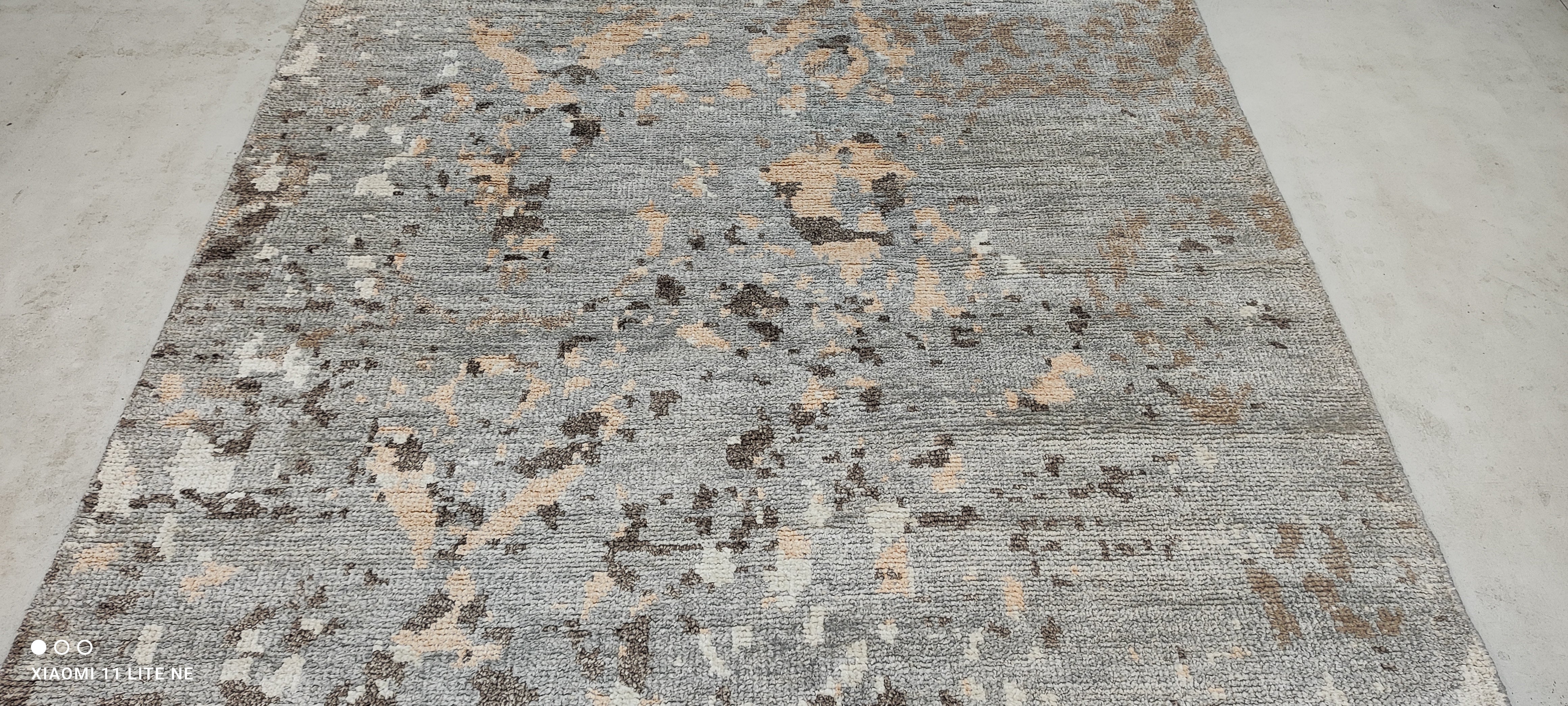 Jason Beaudoin 5.6x7.9 Grey Hand-Knotted Modern Rug