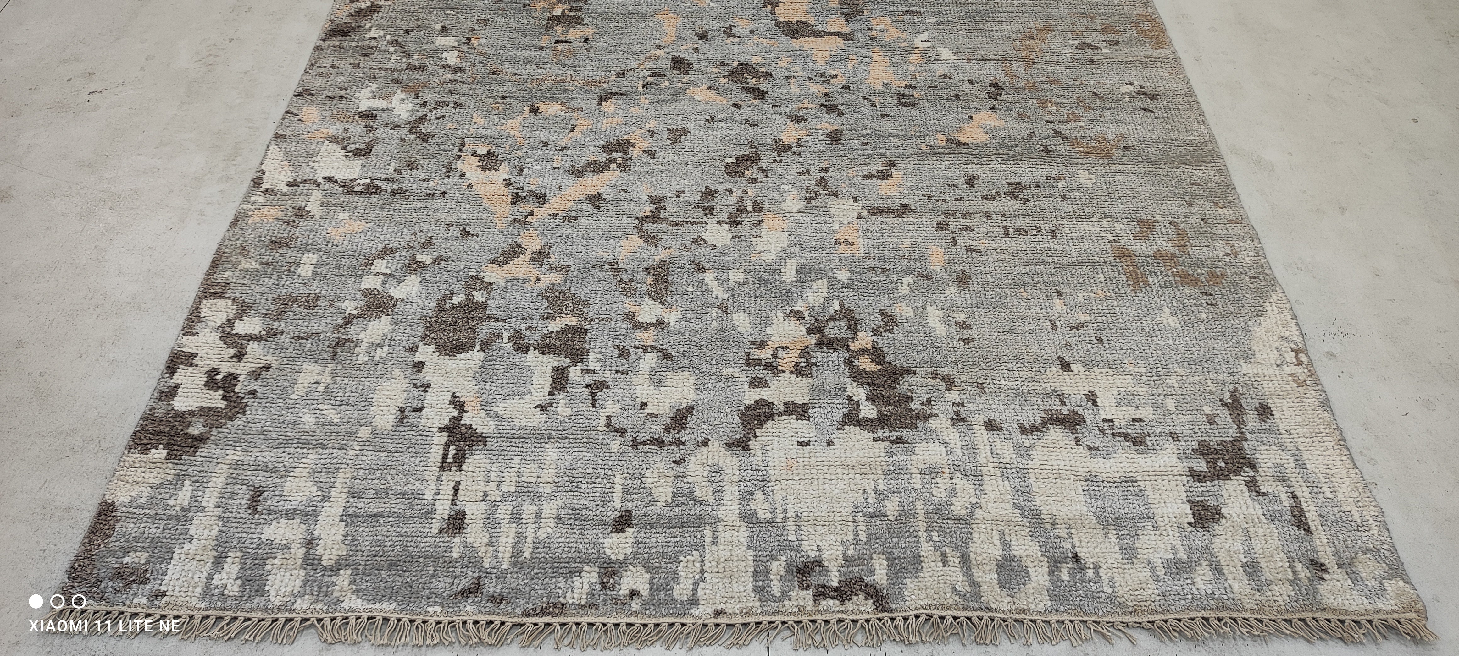 Jason Beaudoin 5.6x7.9 Grey Hand-Knotted Modern Rug