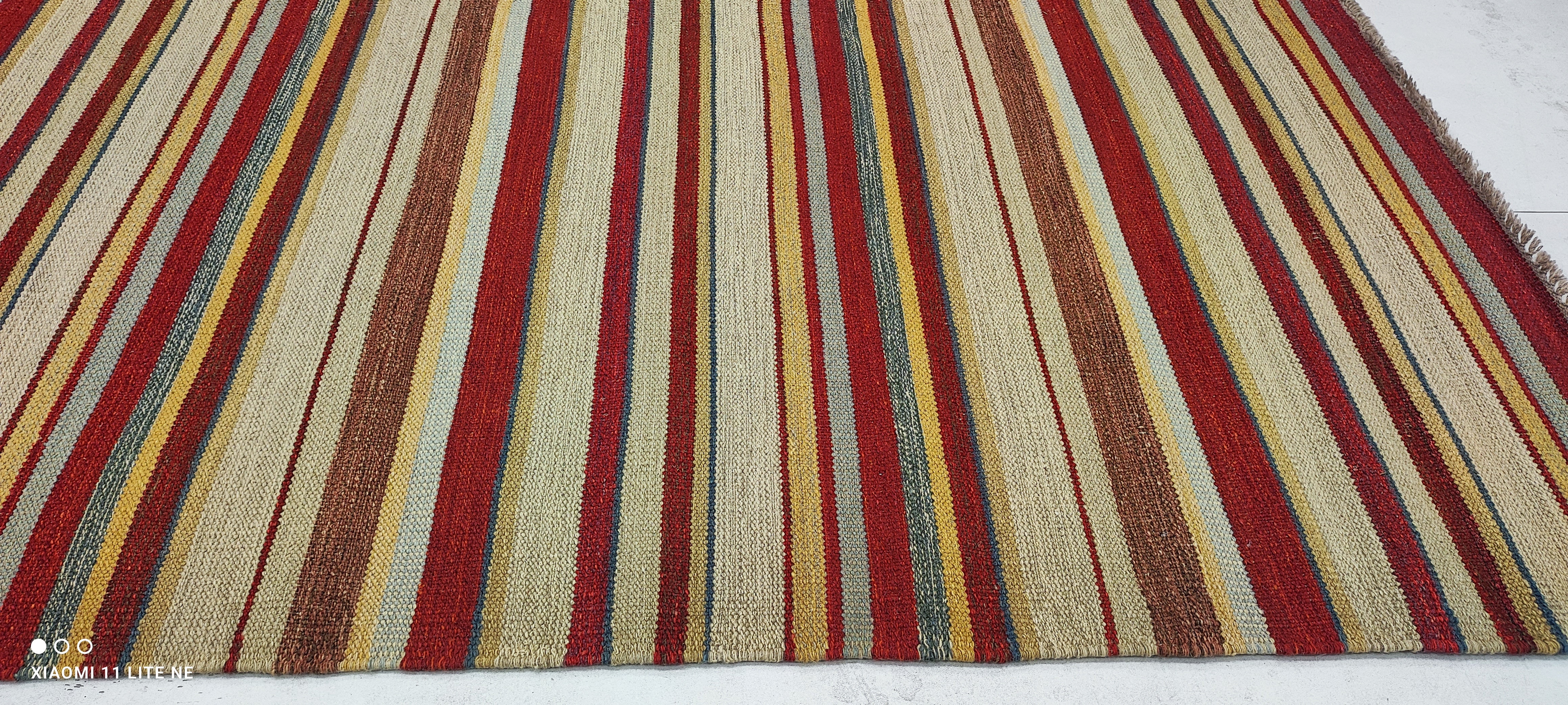Brandan Hall 7x7.9 Grey Handwoven Modern Rug
